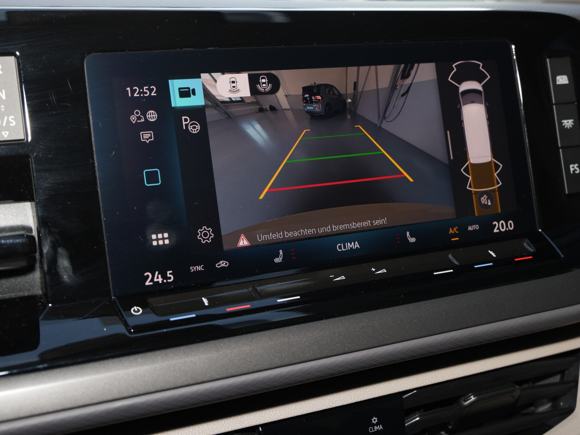 T7 Multivan 2.0TDI DSG LR +TAXI+7-SITZER+