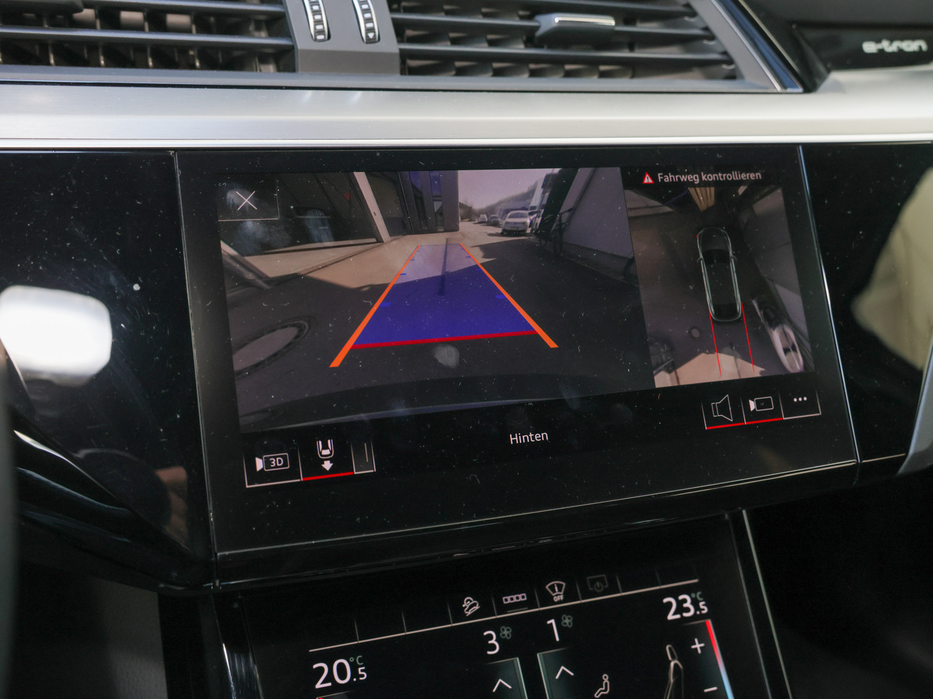 e-tron Sportback +WINTERRÄDER+S-LINE+AHK+