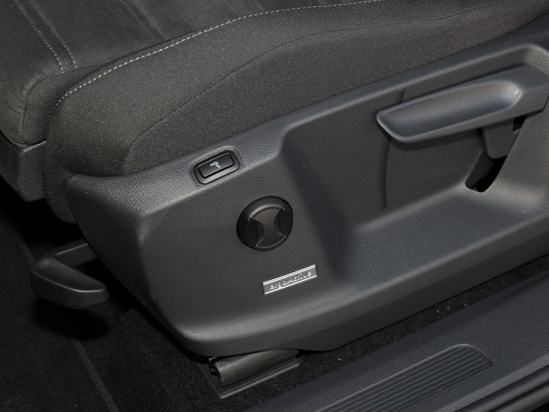 Touran 1.5TSI DSG R-LINE +AHK+7-SITZER+