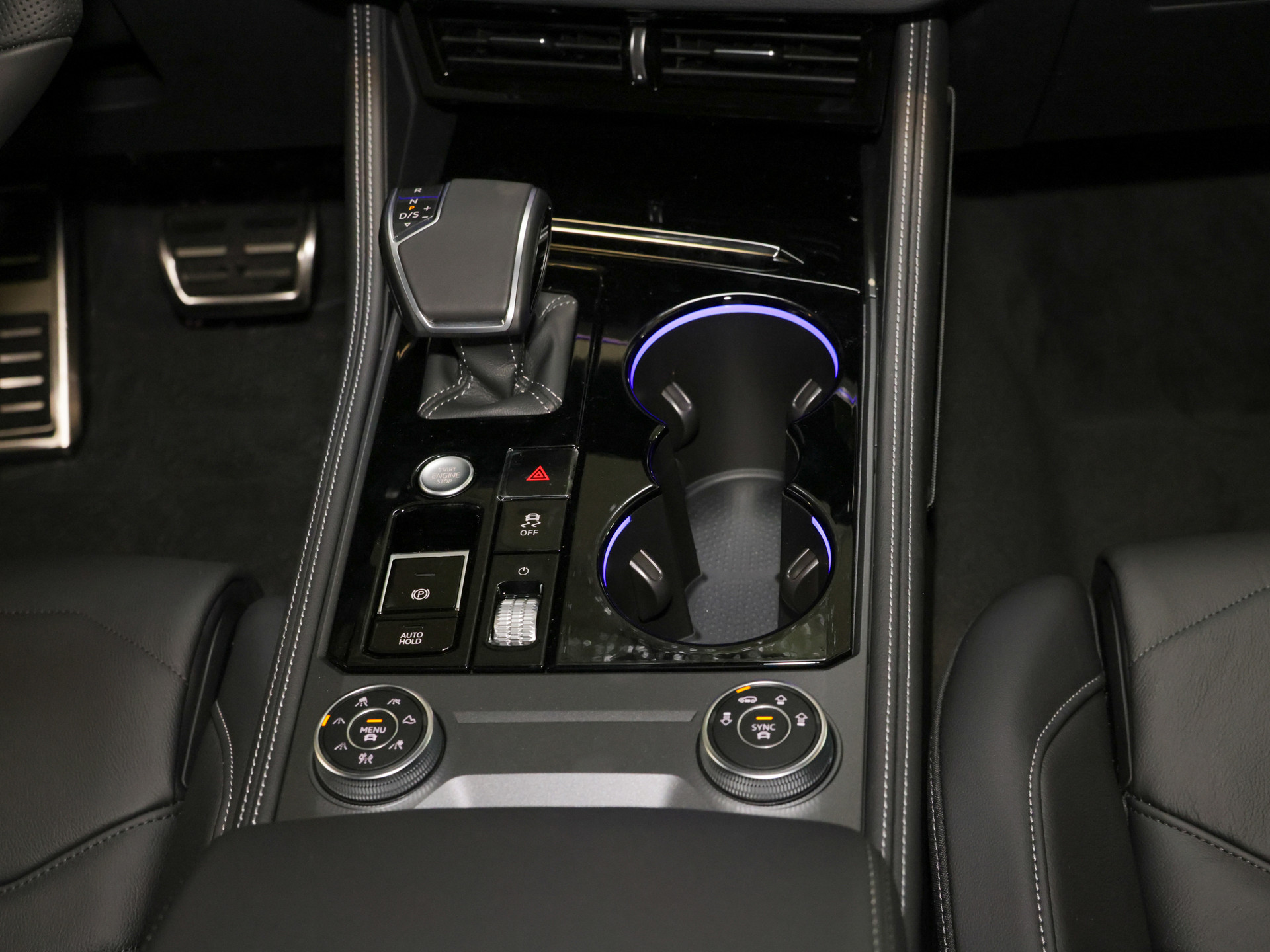 Touareg R 3.0 eHybrid +0,5 STEUER+WI-RÄDER