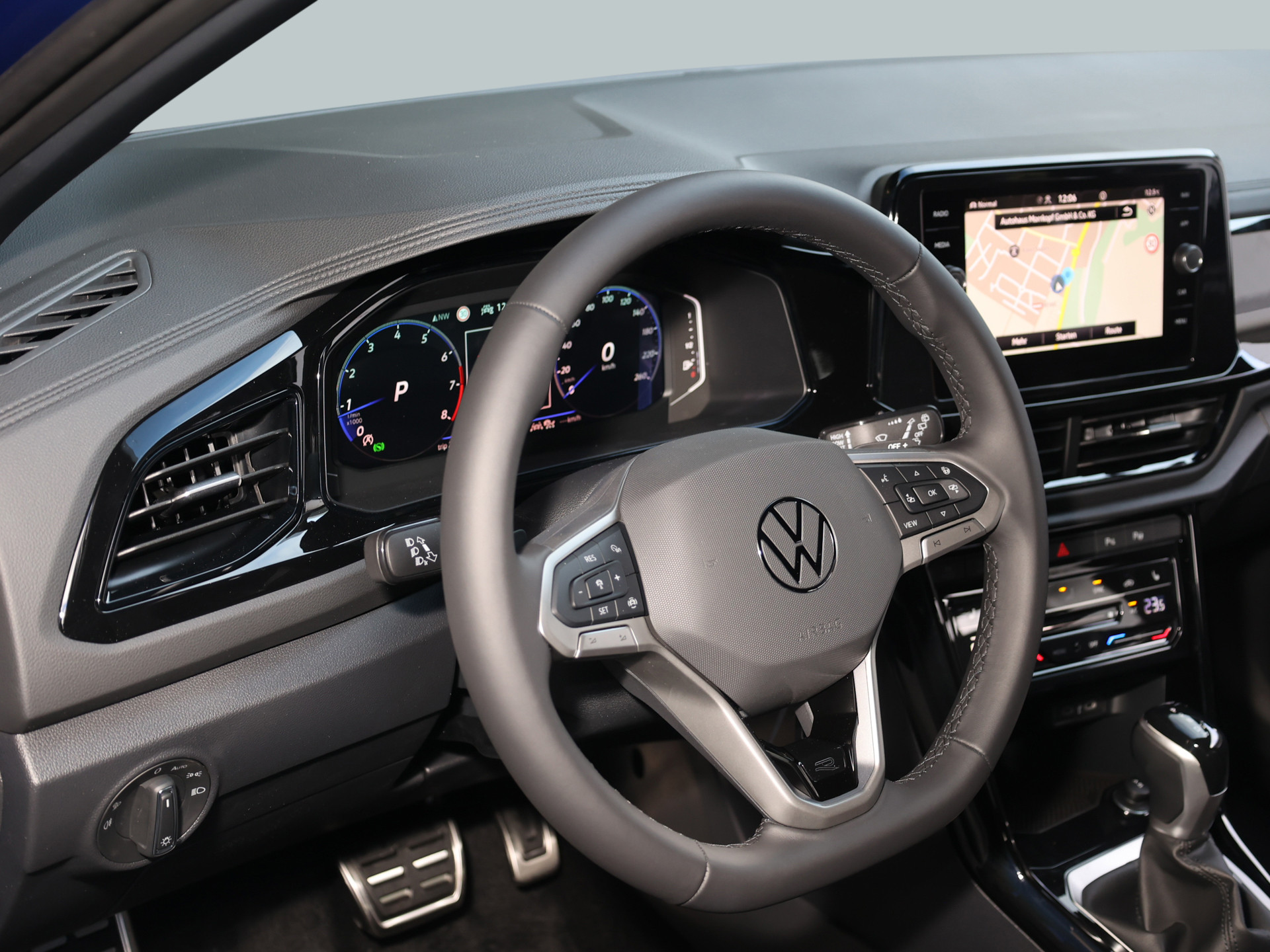 T-Roc 1.5TSI DSG R-Line +BLACK+AHK+