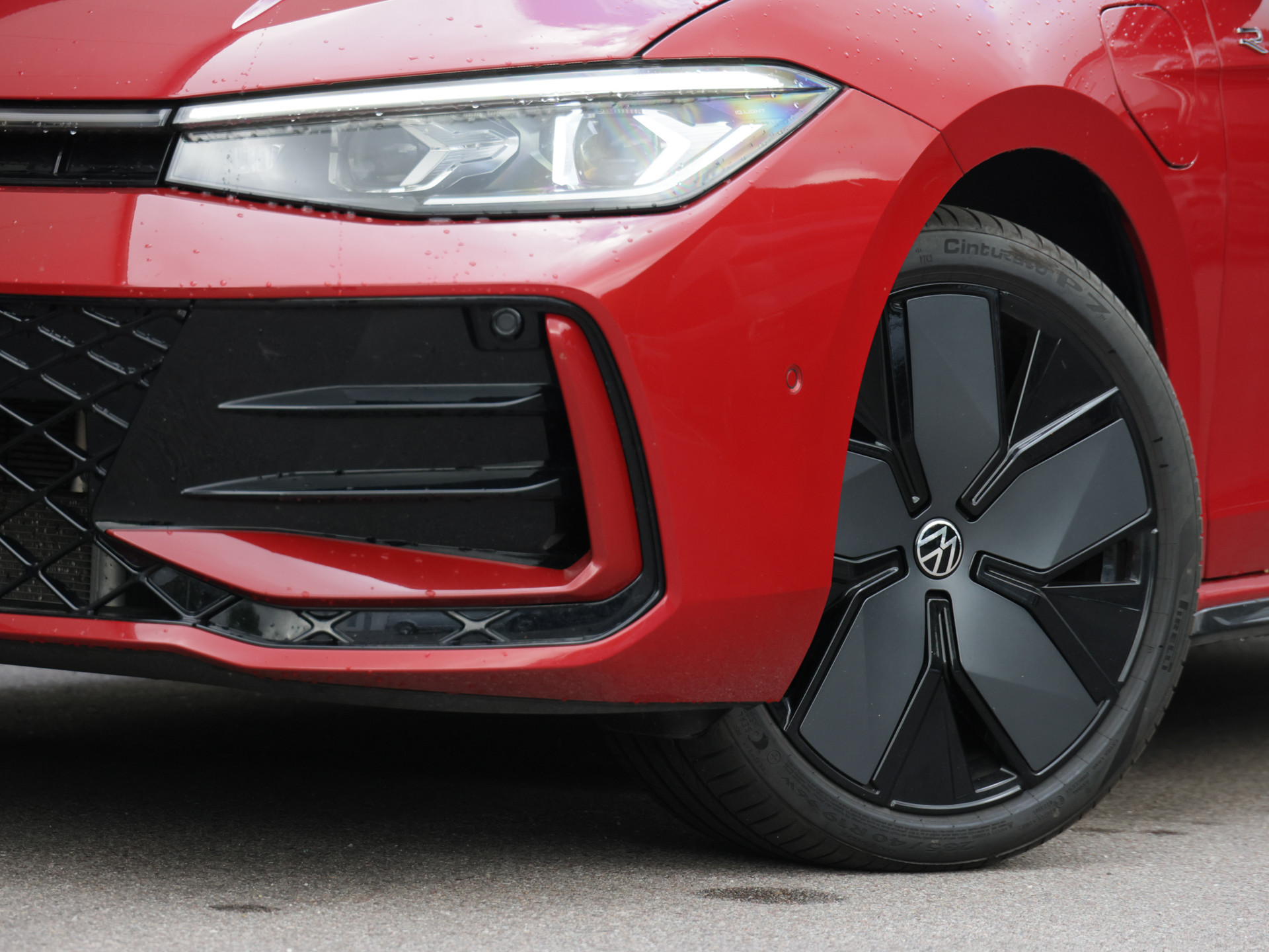 Passat Variant 1.5 eHybrid R-Line+AB 3,99+