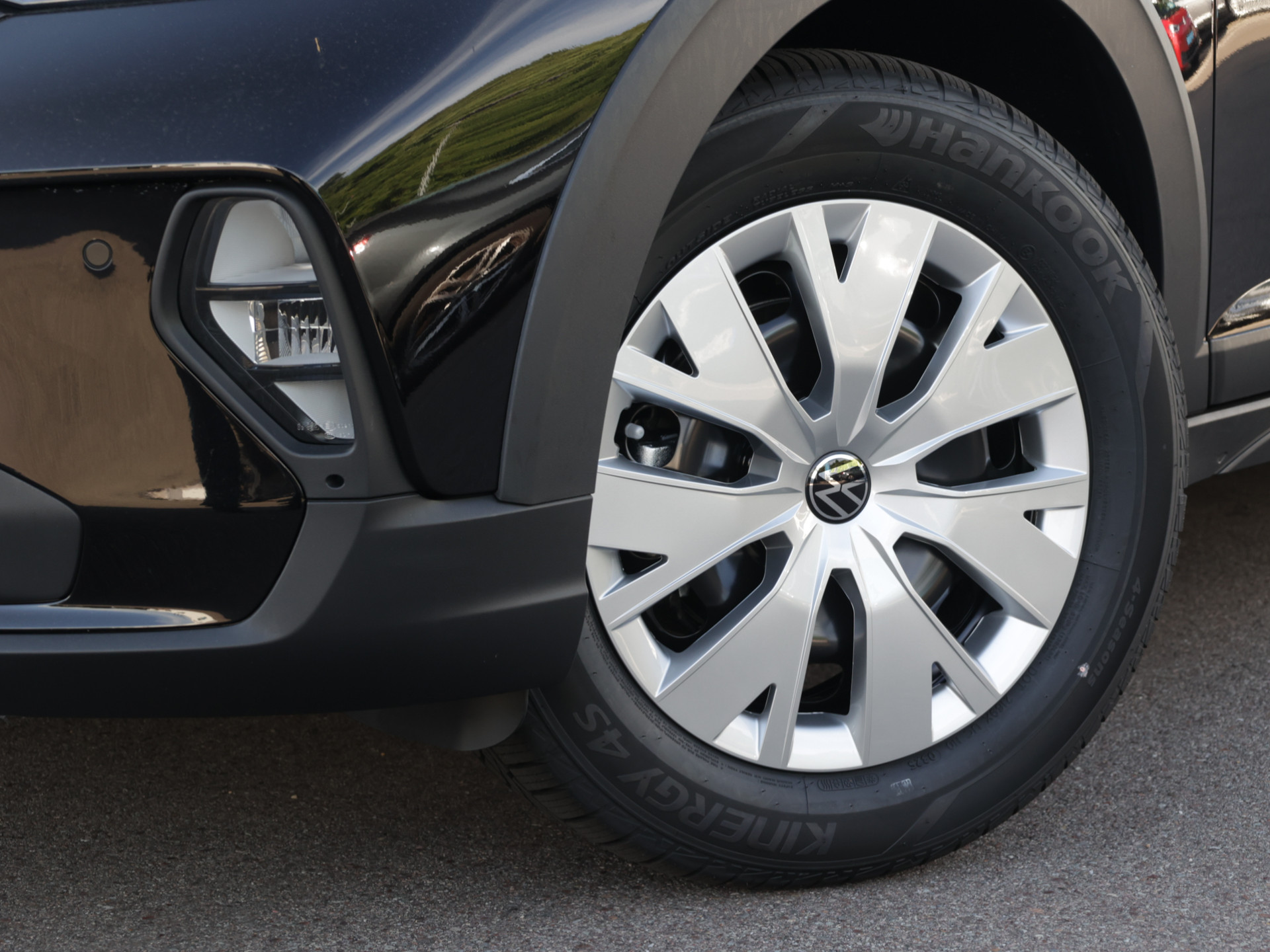 Taigo 1.0TSI 5-Gang +4SEASON+PDC+APP-CONNECT+