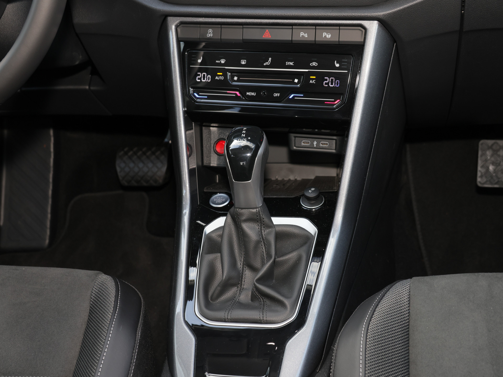 T-Roc 1.5 TSI Style +RFK+IQ.DRIVE+