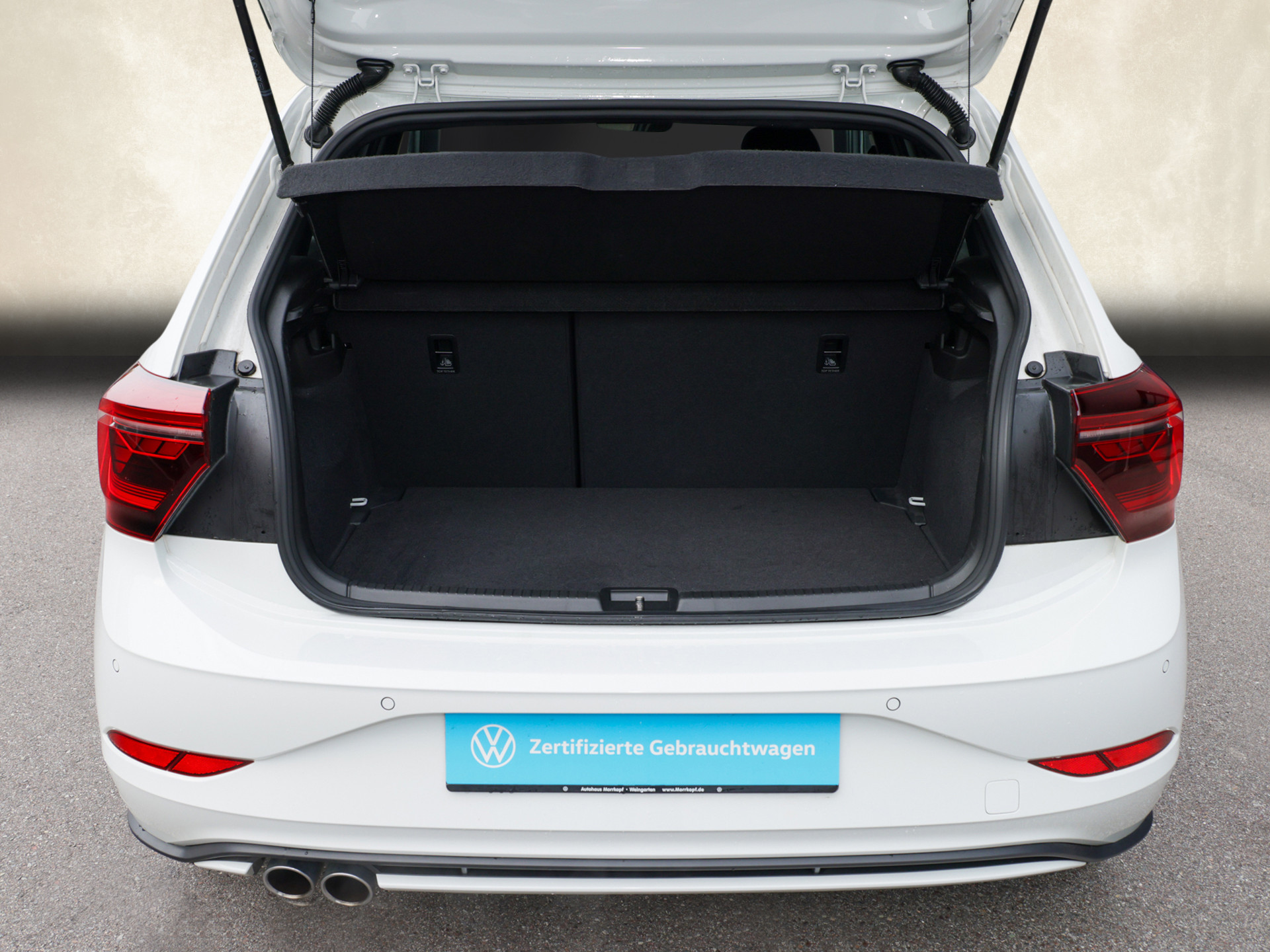 Polo 2.0TSI DSG GTI +CAM+ACC+NAVI+