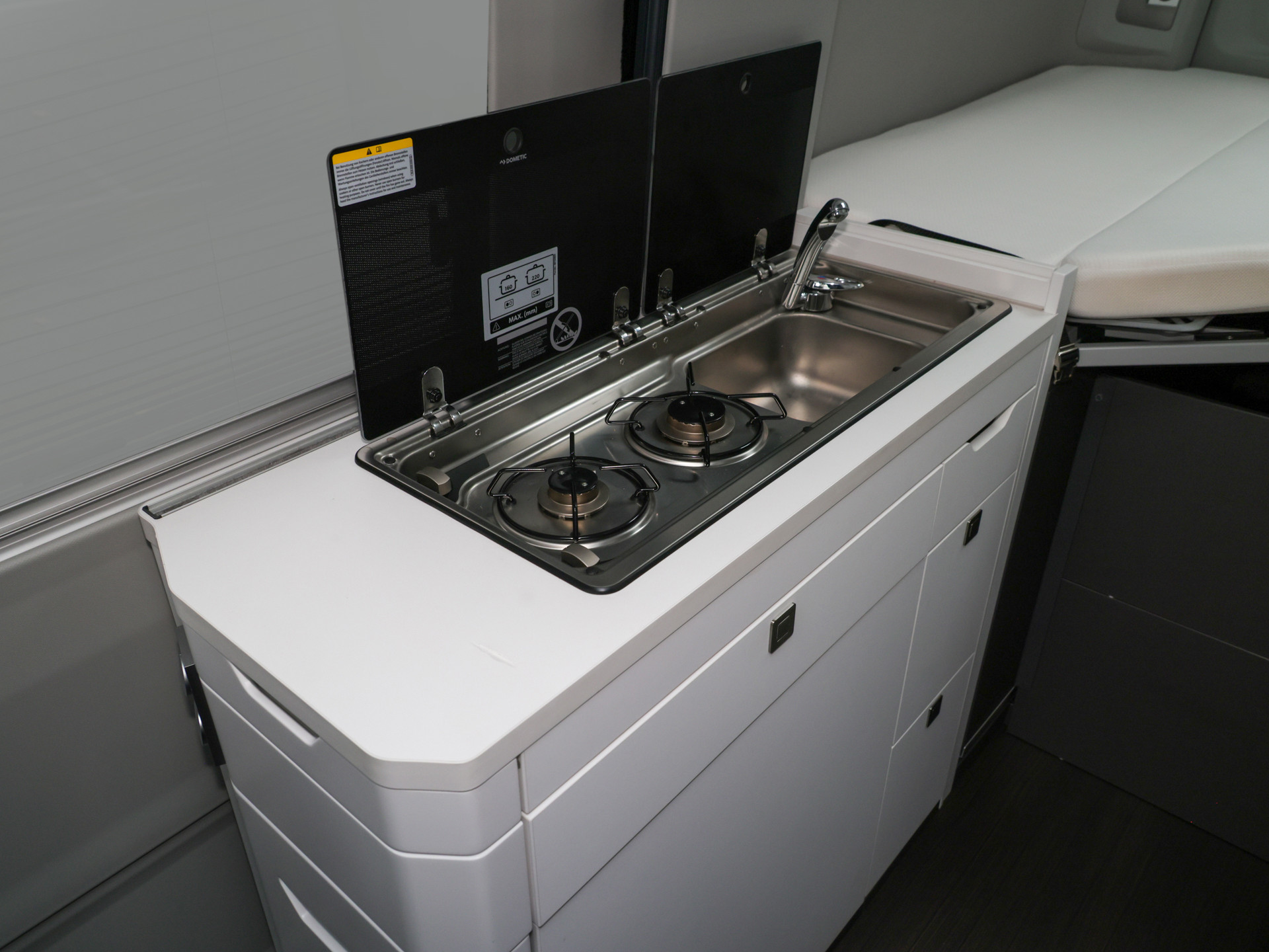 Grand California 600 +SOLAR+NAVI+LED+