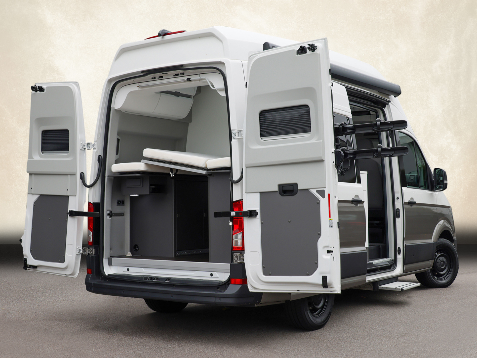 Grand California 600 +SOLAR+NAVI+LED+