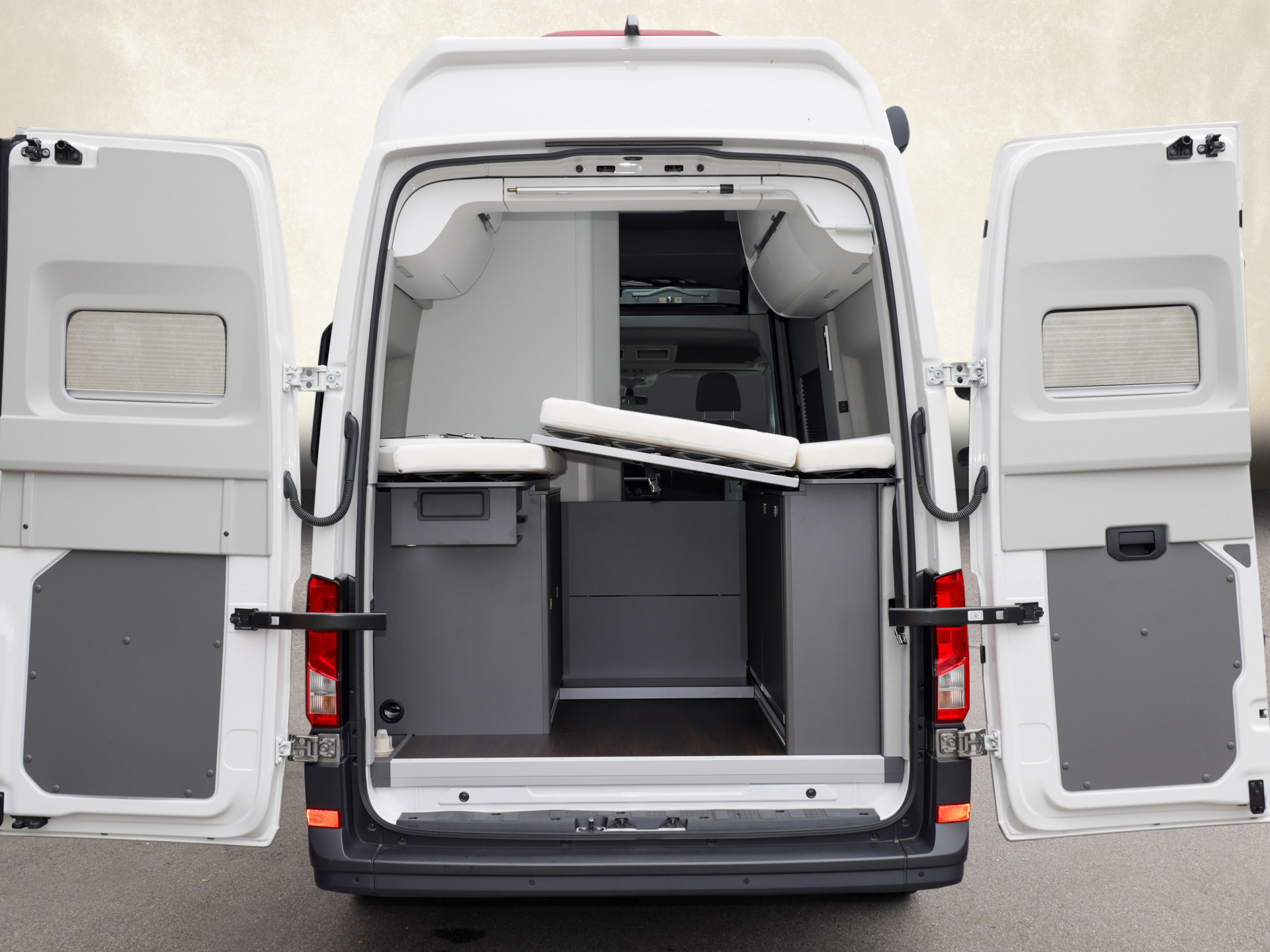 Grand California 600 +SOLAR+NAVI+LED+