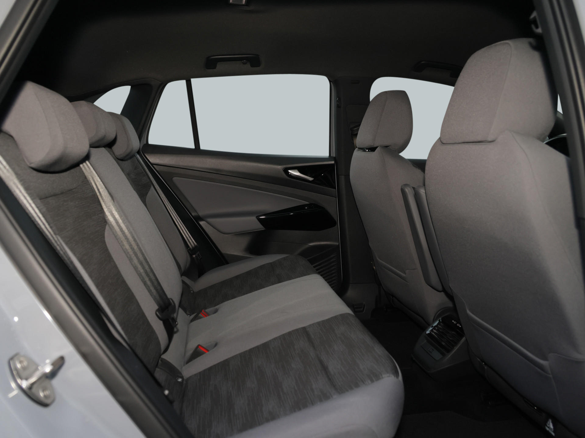 ID.4 Pure +AHK+NAVI+SITZHEIZUNG+