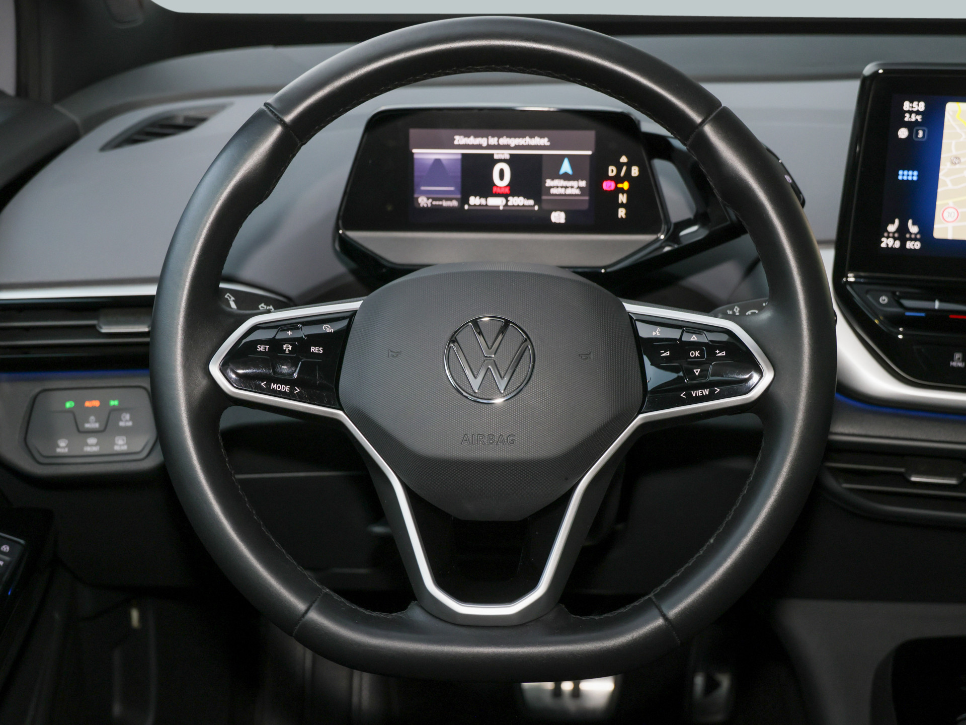 ID.4 Pure +AHK+NAVI+SITZHEIZUNG+