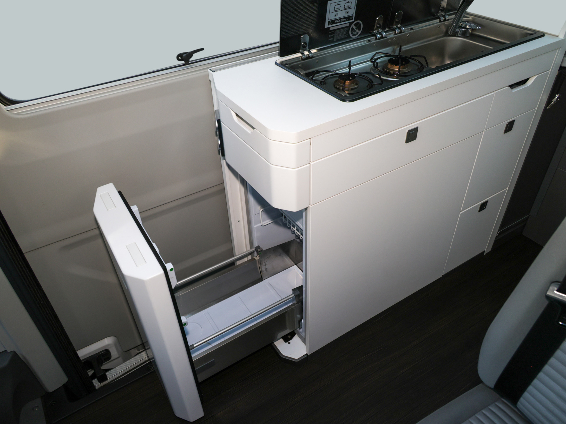 Grand California 600 +LED+DACHBETT+