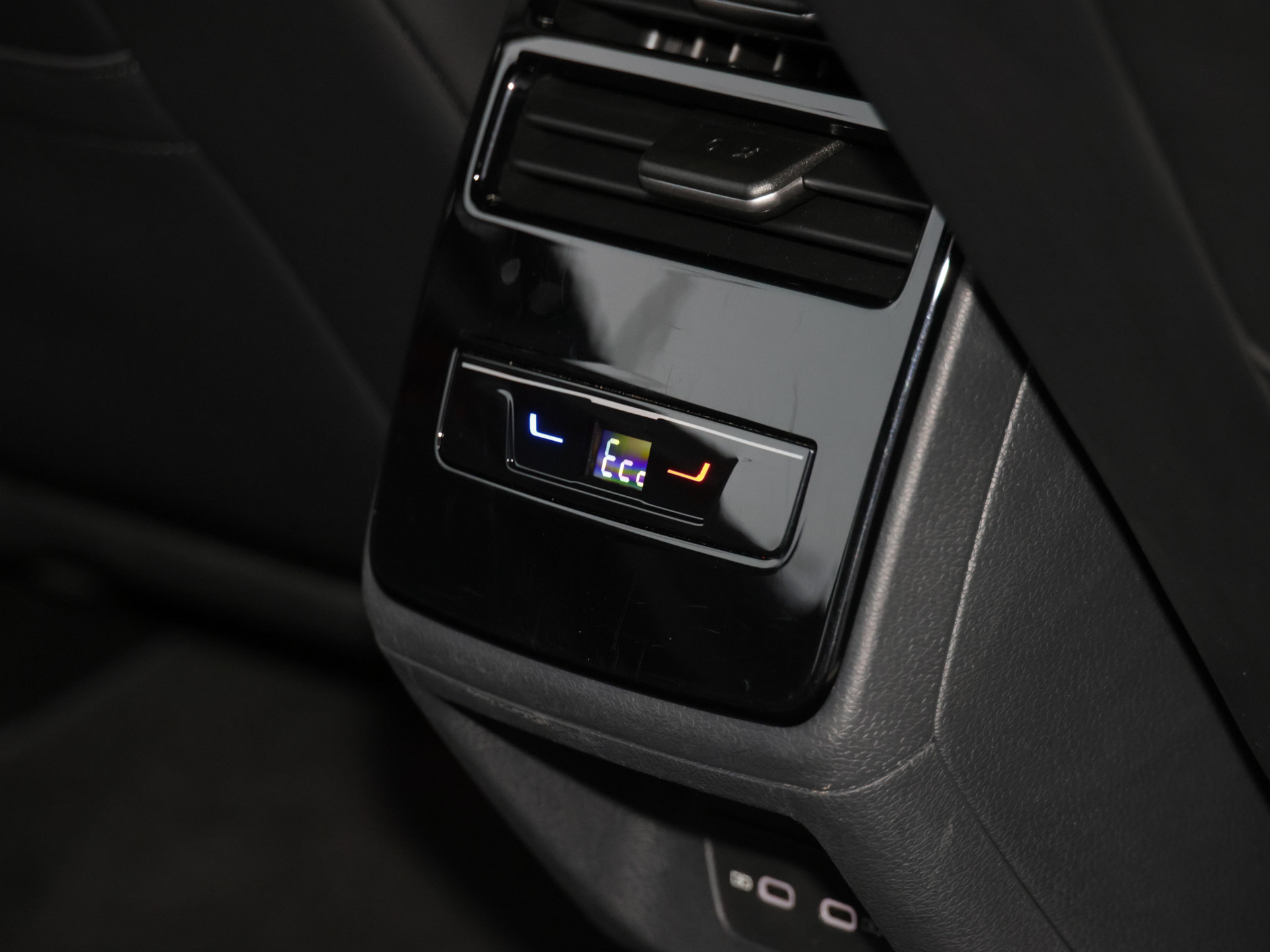 ID.7 Tourer Pro S +MAX 595KM+ZINS AB 1,49+