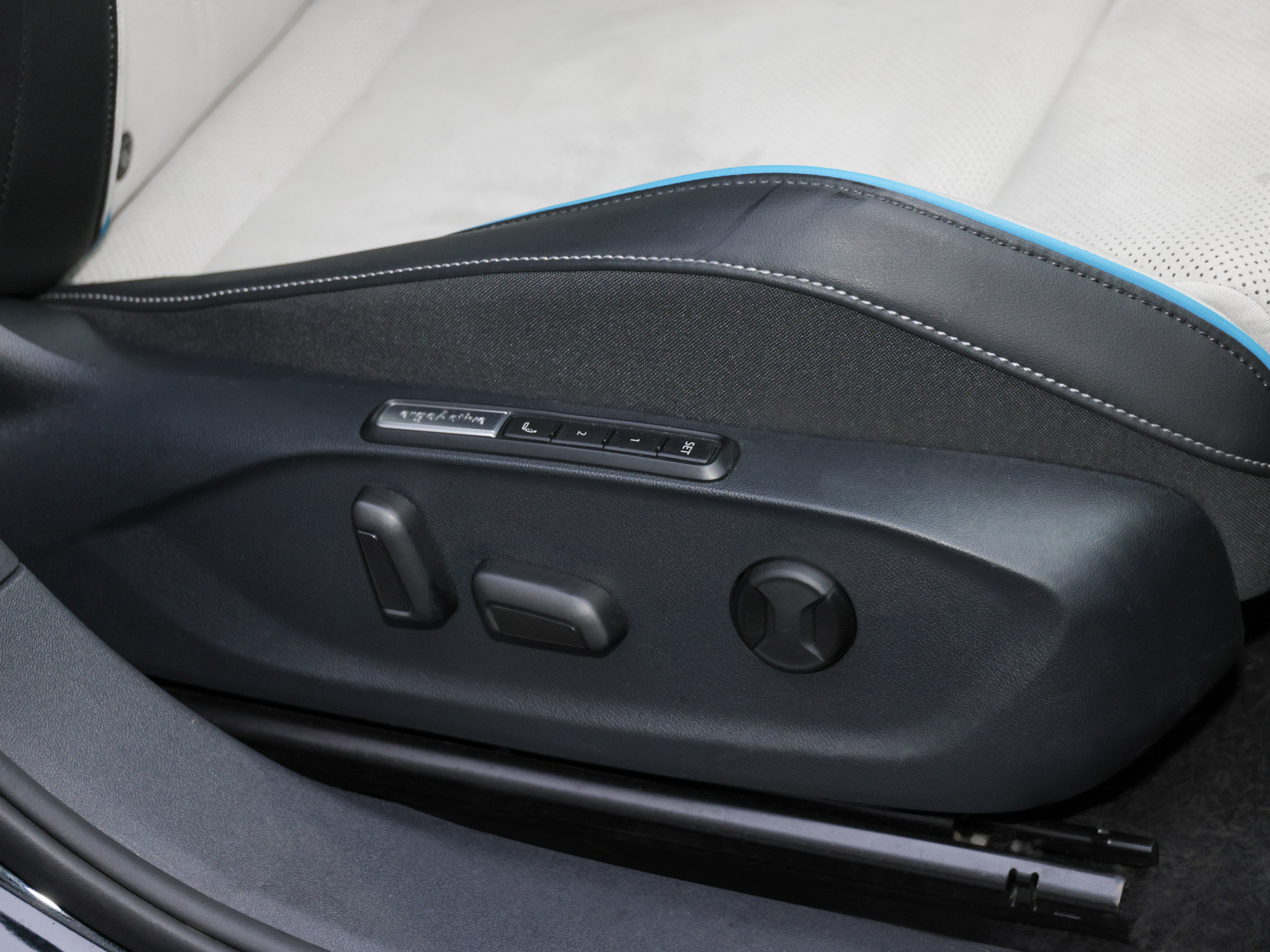 ID.7 Pro +PANO+360 KAMERA+MAX 591KM+