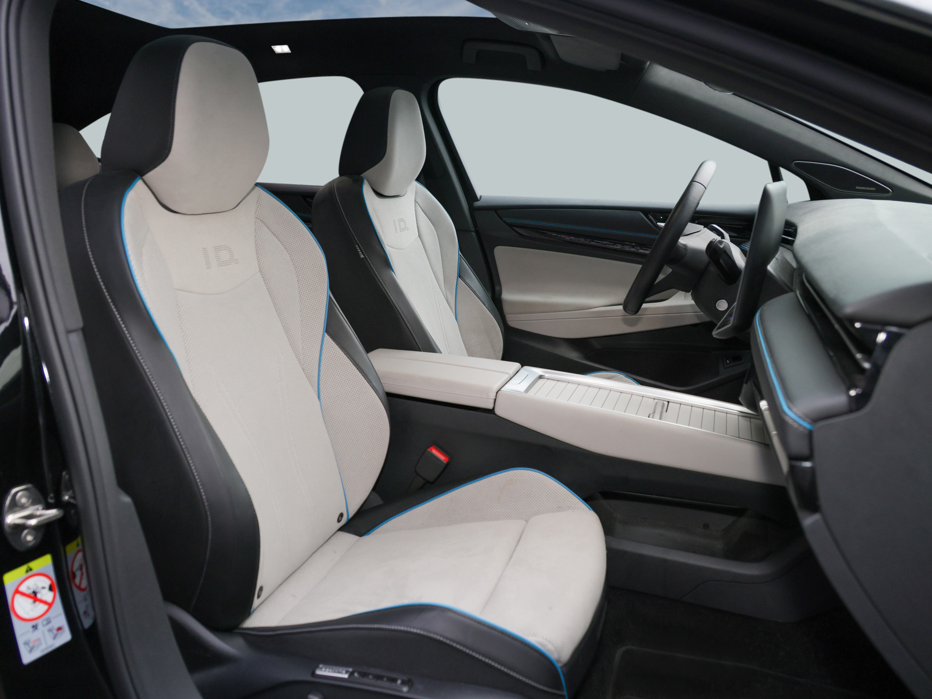 ID.7 Pro +PANO+360 KAMERA+MAX 591KM+