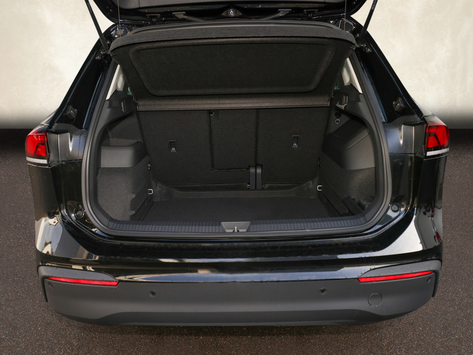 Tiguan 1.5 eTSI +AHK+SH+APP-CONNECT+