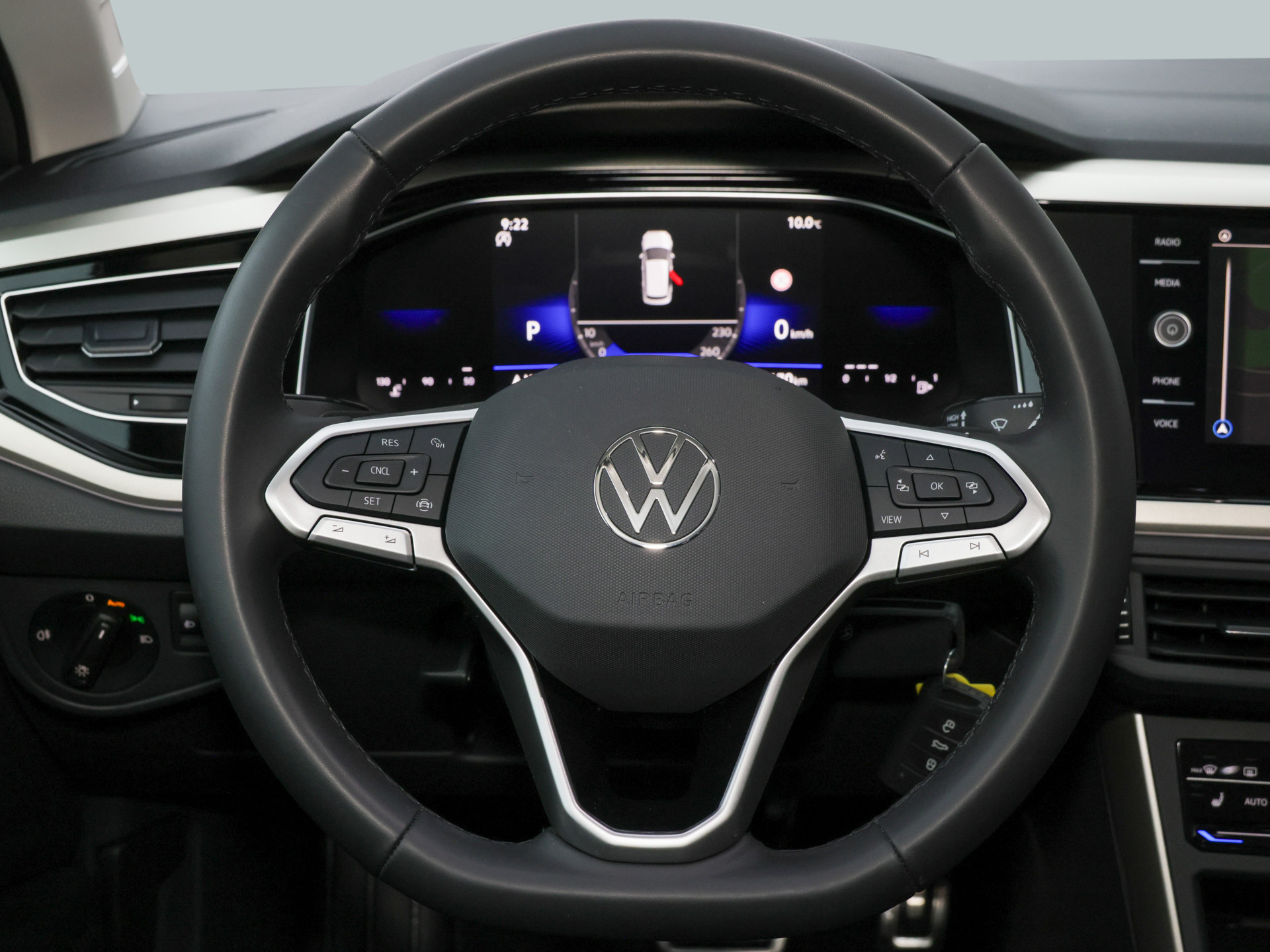 Taigo 1.5 TSI DSG MOVE +CAM+NAVI+4SEASON+