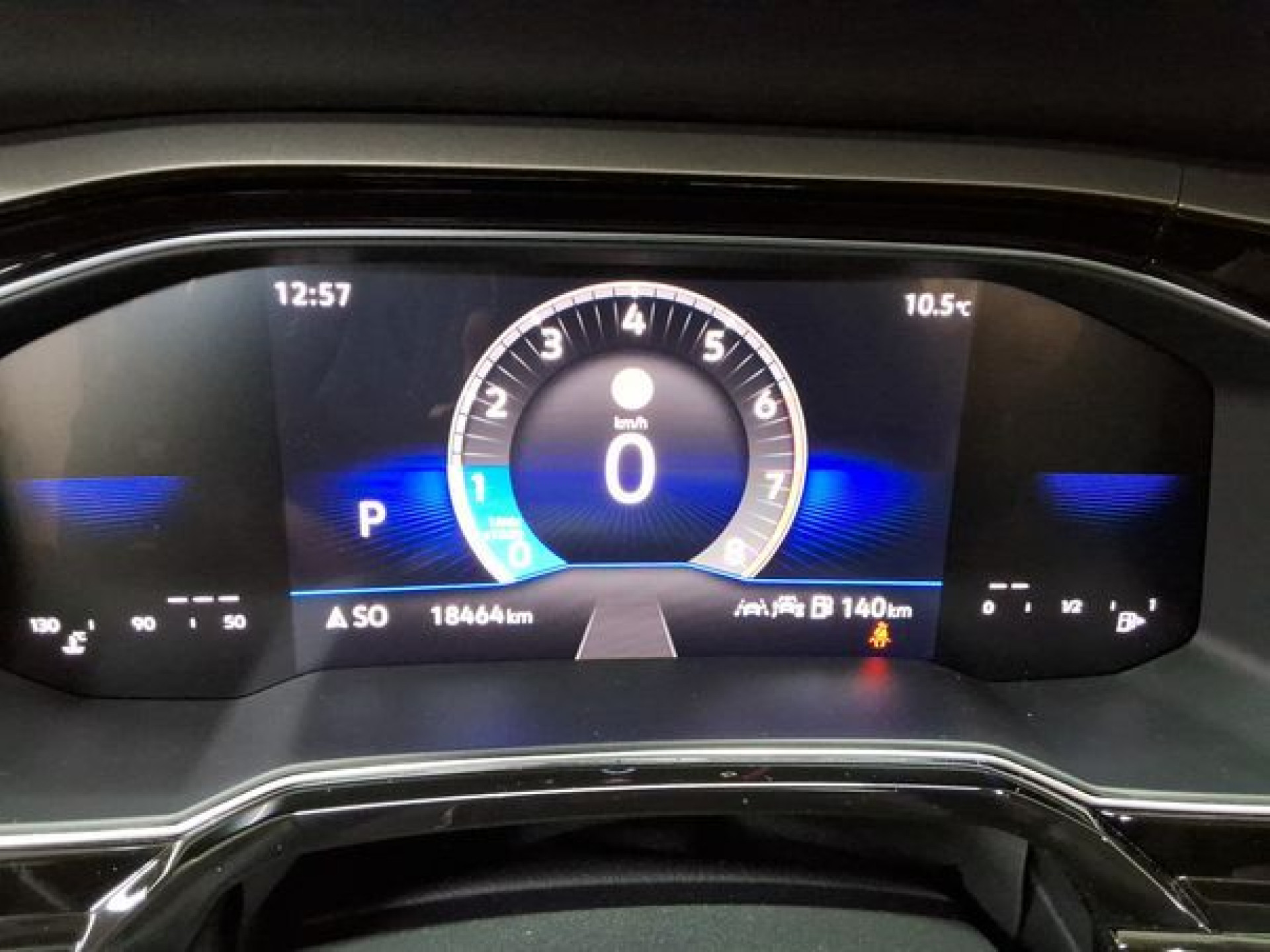 Taigo 1.5 TSI DSG MOVE +CAM+NAVI+4SEASON+