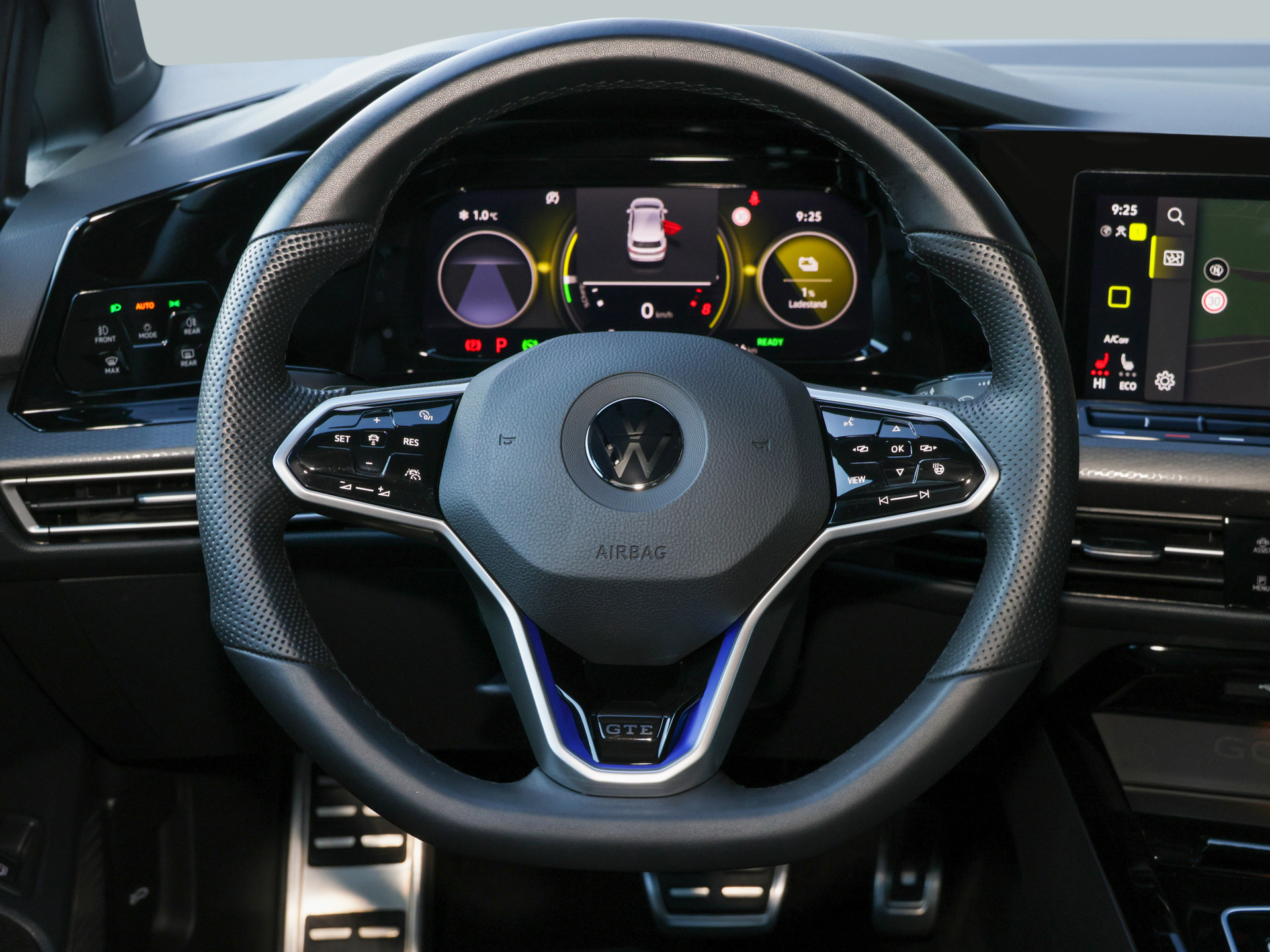 Golf VIII 1.4TSI DSG GTE eHybrid +NAVI+0,5 STEUER+