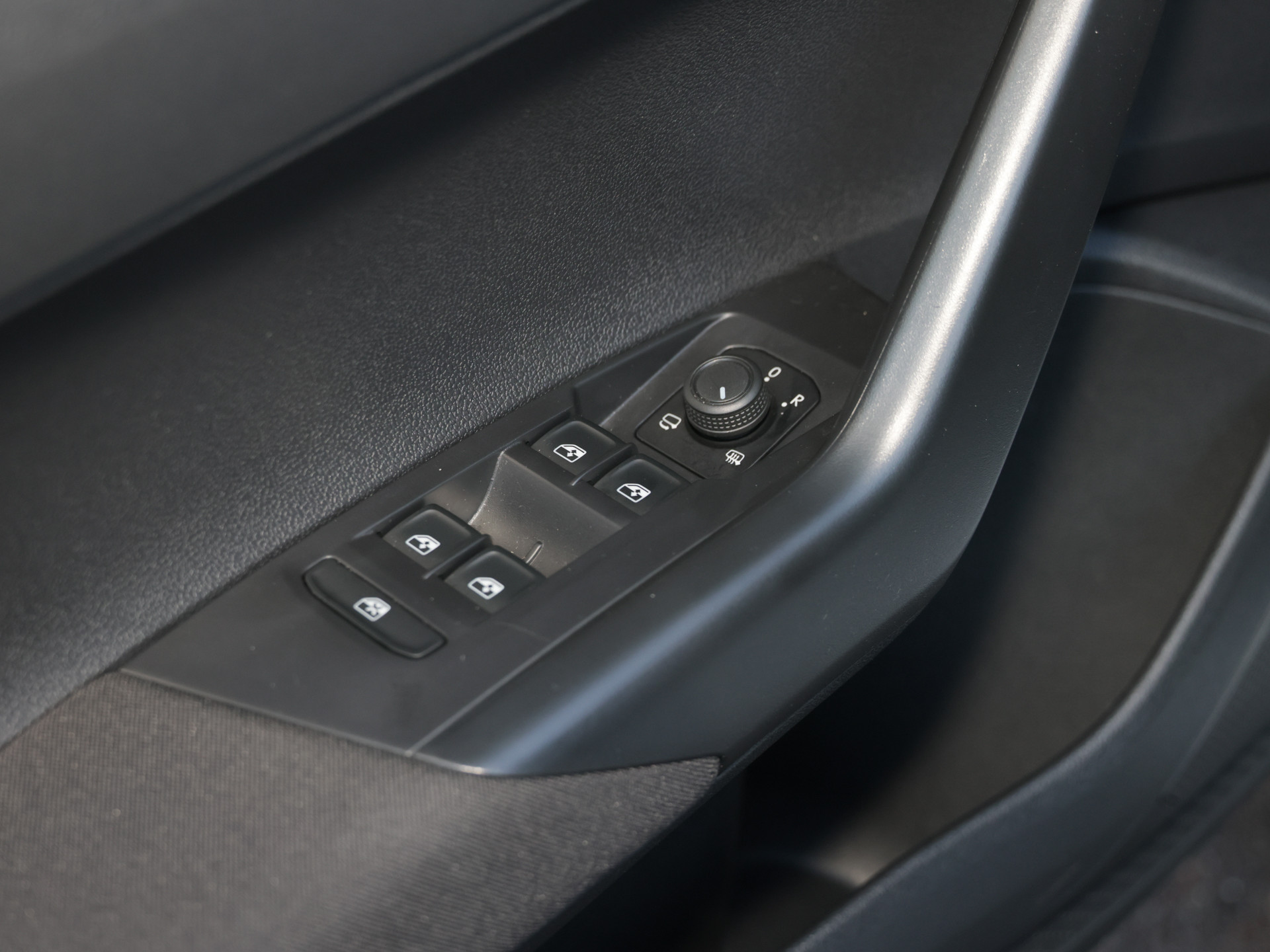 Taigo 1.0TSI DSG Life +IQ Drive+NAVI+