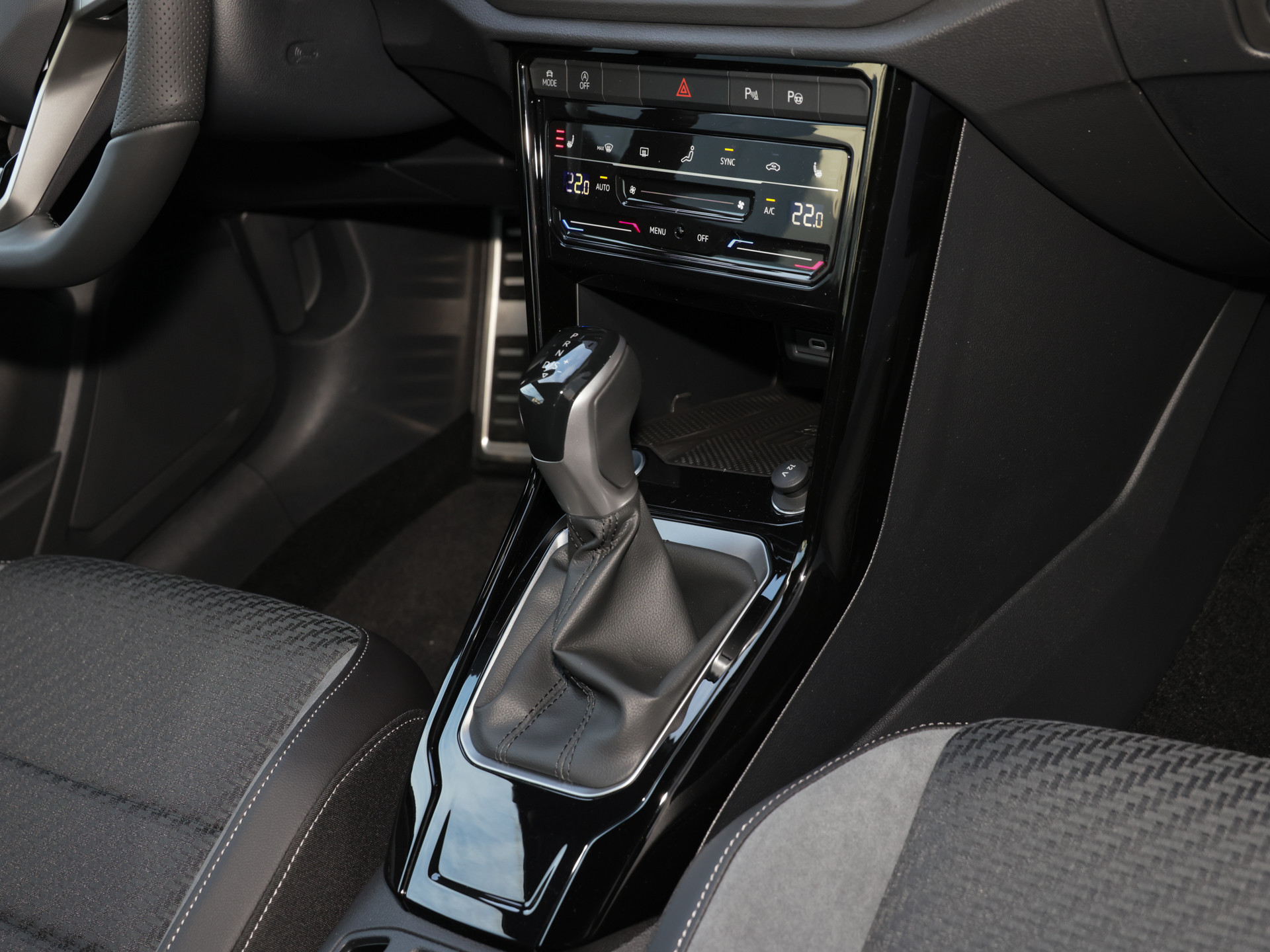 T-Roc Cabriolet 1.5TSI DSG R-LINE+BLACK+