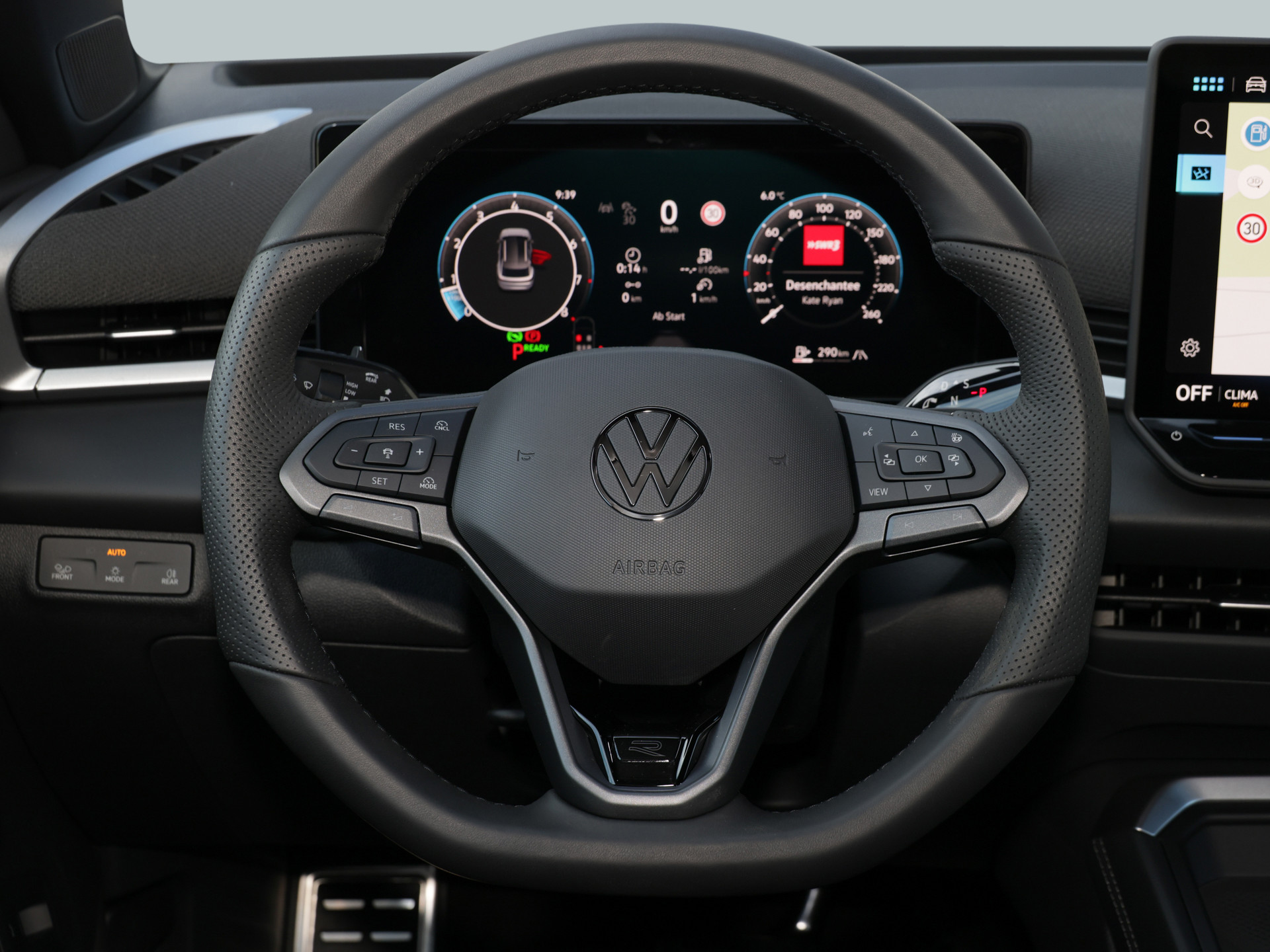 T-Roc 1.5eTSI DSG R-LINE +AHK+19
