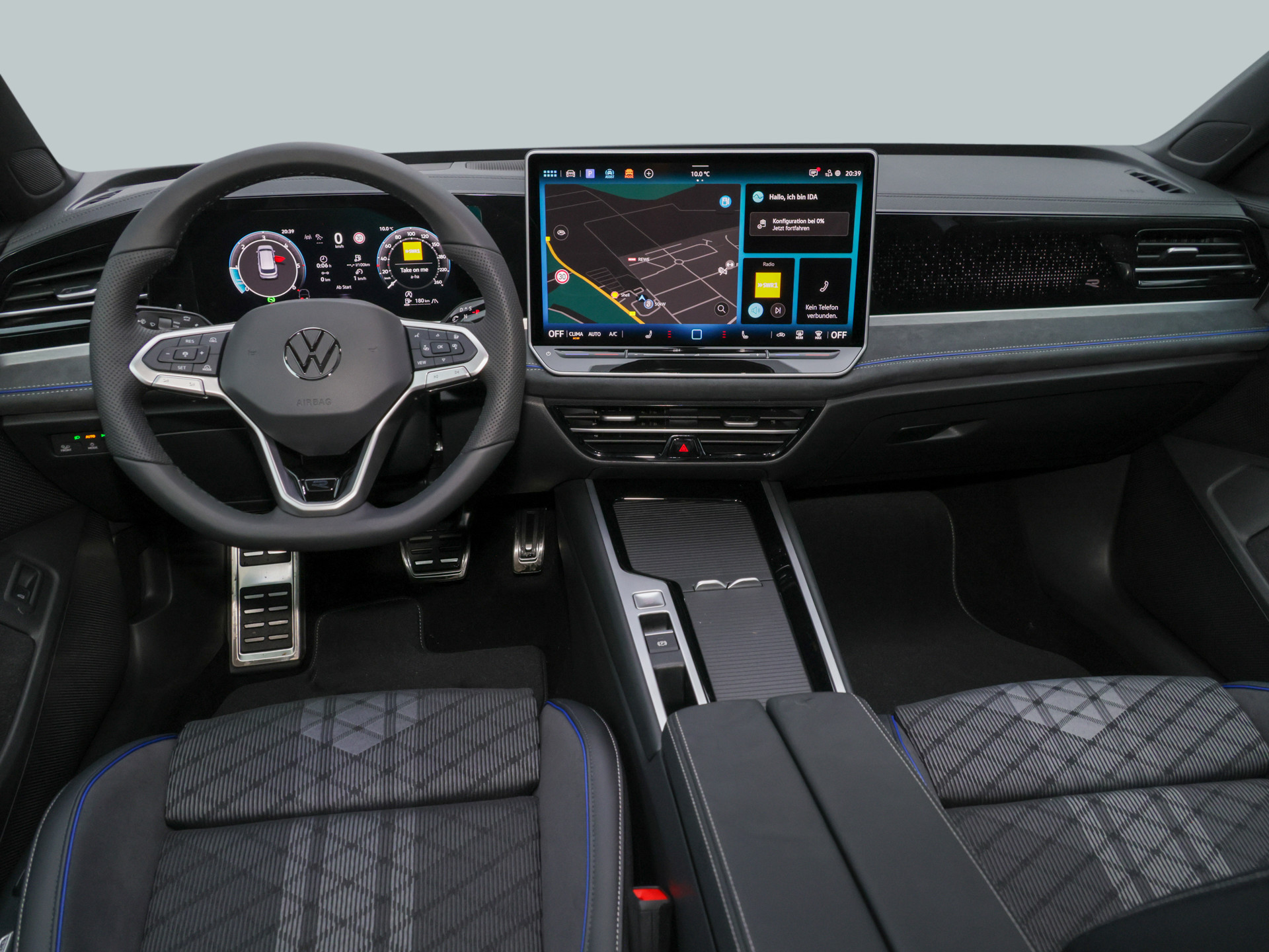 Passat 2.0TDI R-LINE +AHK+WINTERRÄDER+