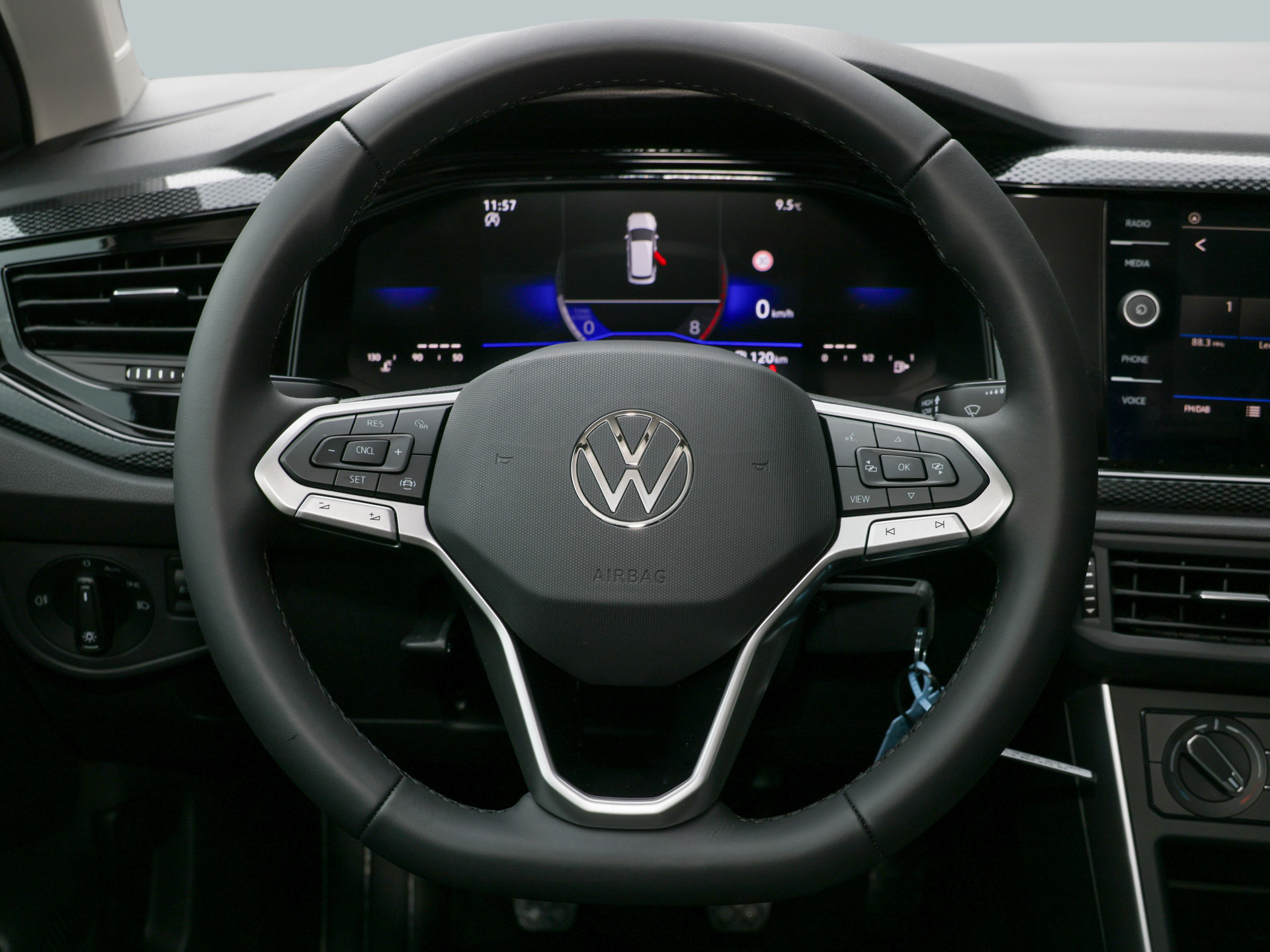 Polo 1.0 +LIFE+APP-CONNECT+LED+