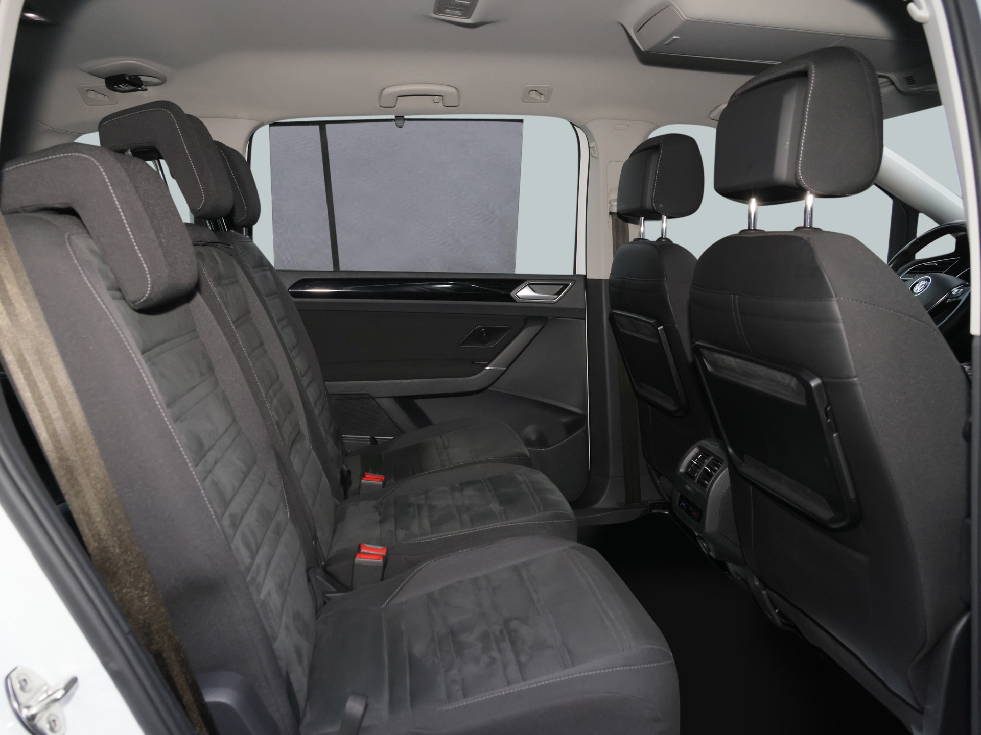 Touran 1.5TSI Highline +AHK+NUR AN GEWERBE