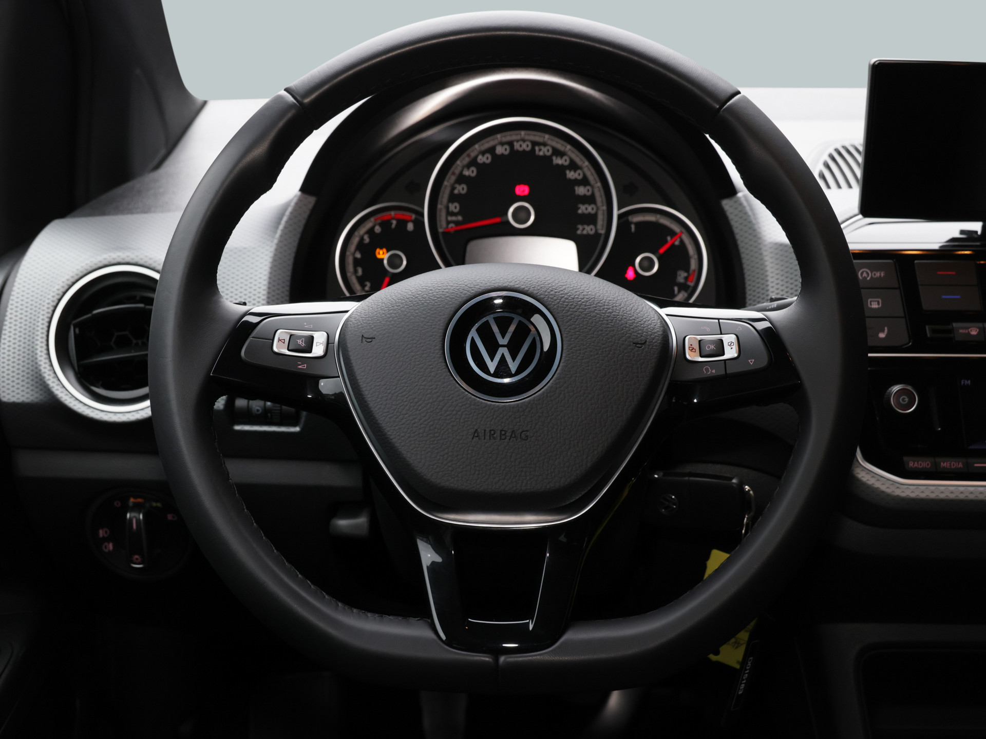 up! eco up! Active +LM+REAR-CAM+