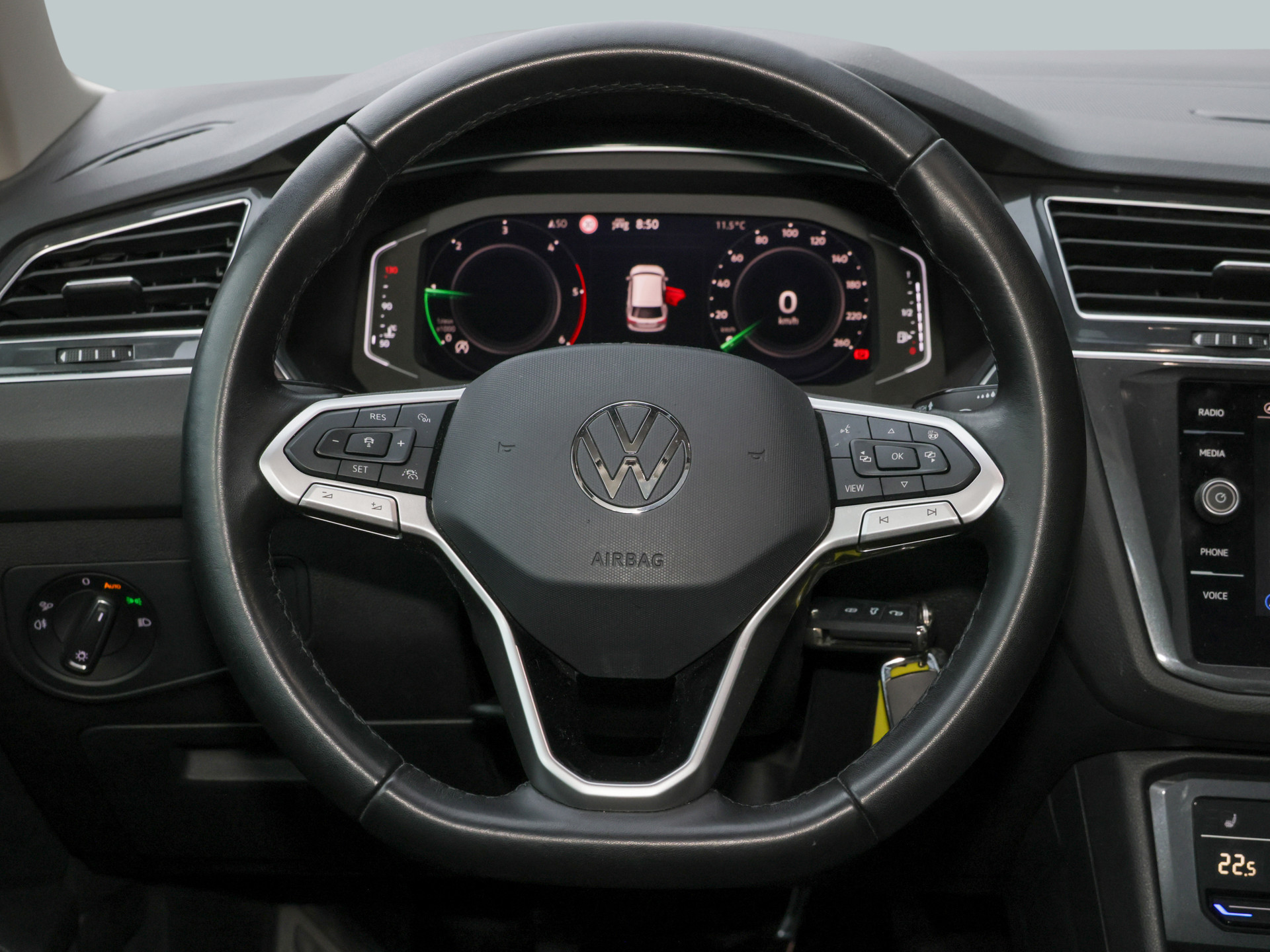 Tiguan 2.0TDI Elegance +ERGO+PANO+REAR-CAM