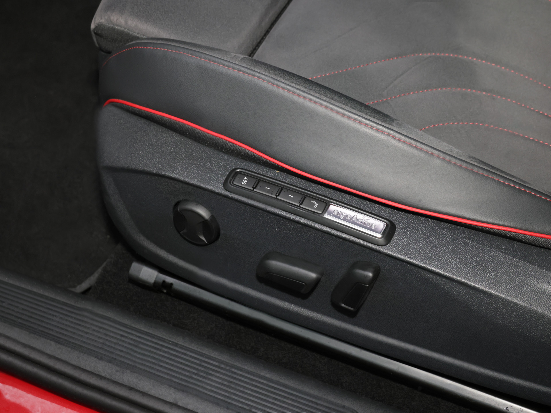 ID.3 GTX +AB 1,49+IQ-DRIVE+MAX:593KM+HARMA