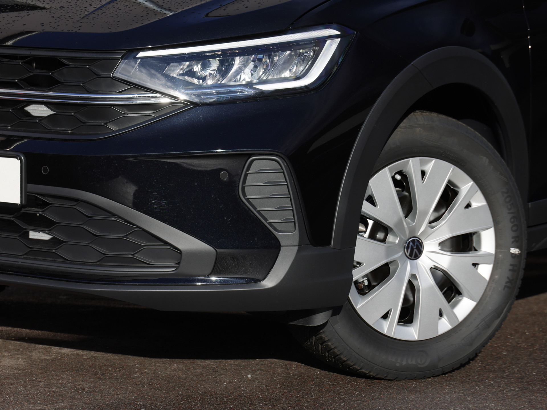 Taigo 1.0TSI 5-Gang +4SEASON+PDC+APP-CONNECT+