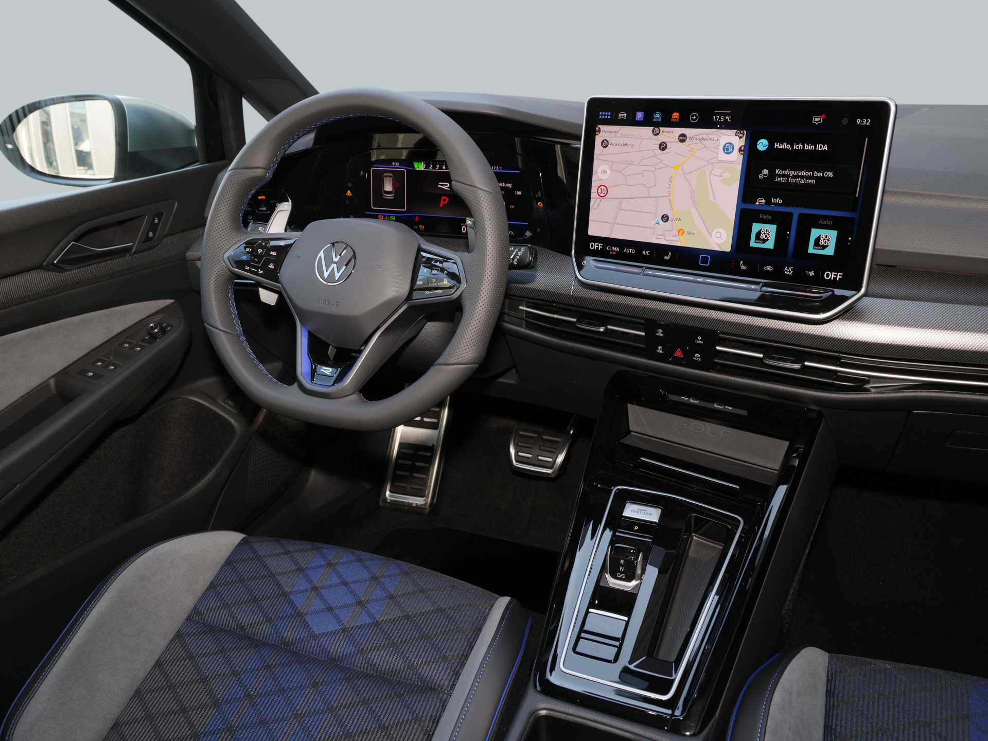 Golf VIII Variant R 2.0TSI 4Motion+DCC+AHK