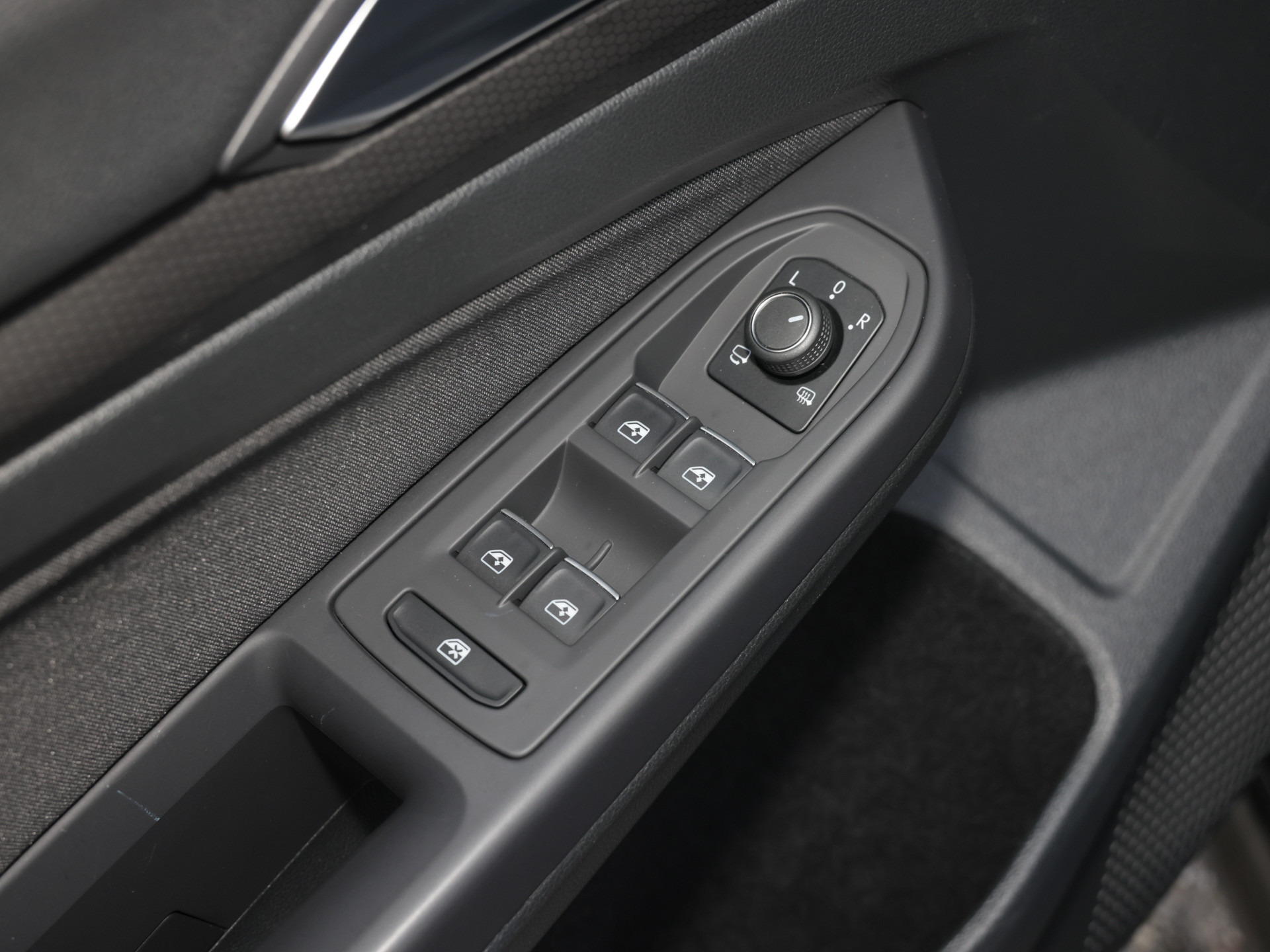 Golf VIII 2.0 TSI DSG GTI +NAVI+LED-PLUS+