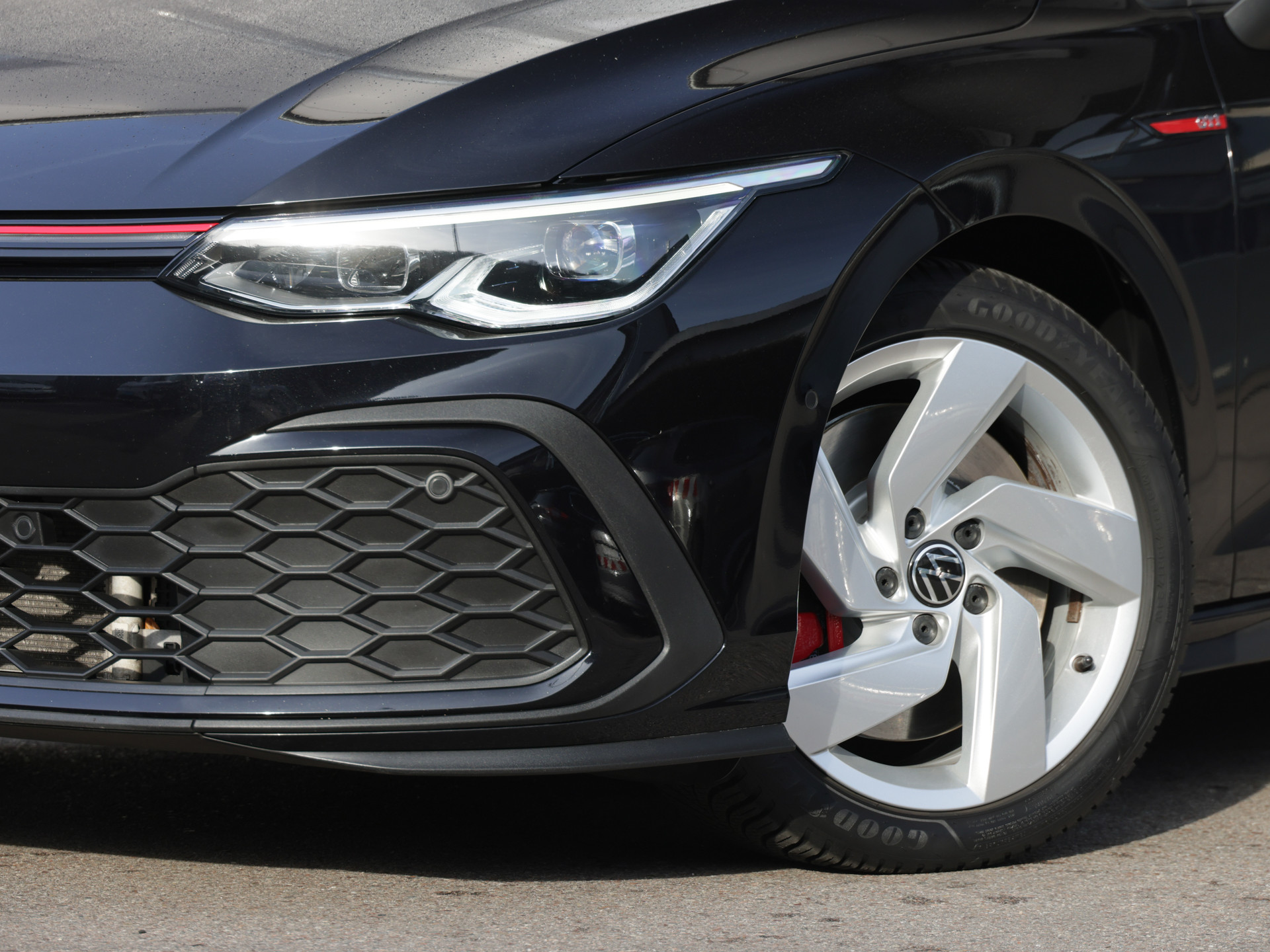 Golf VIII 2.0 TSI DSG GTI +NAVI+LED-PLUS+