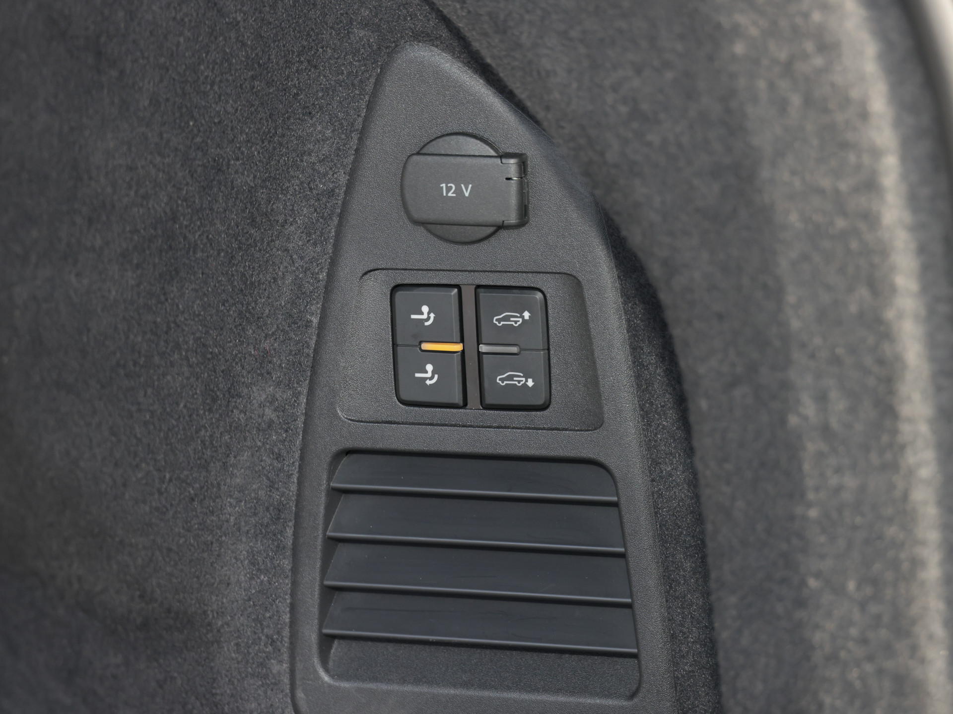 Touareg 3.0TDI Atmosphere +LEDER+ERGO+ACC+