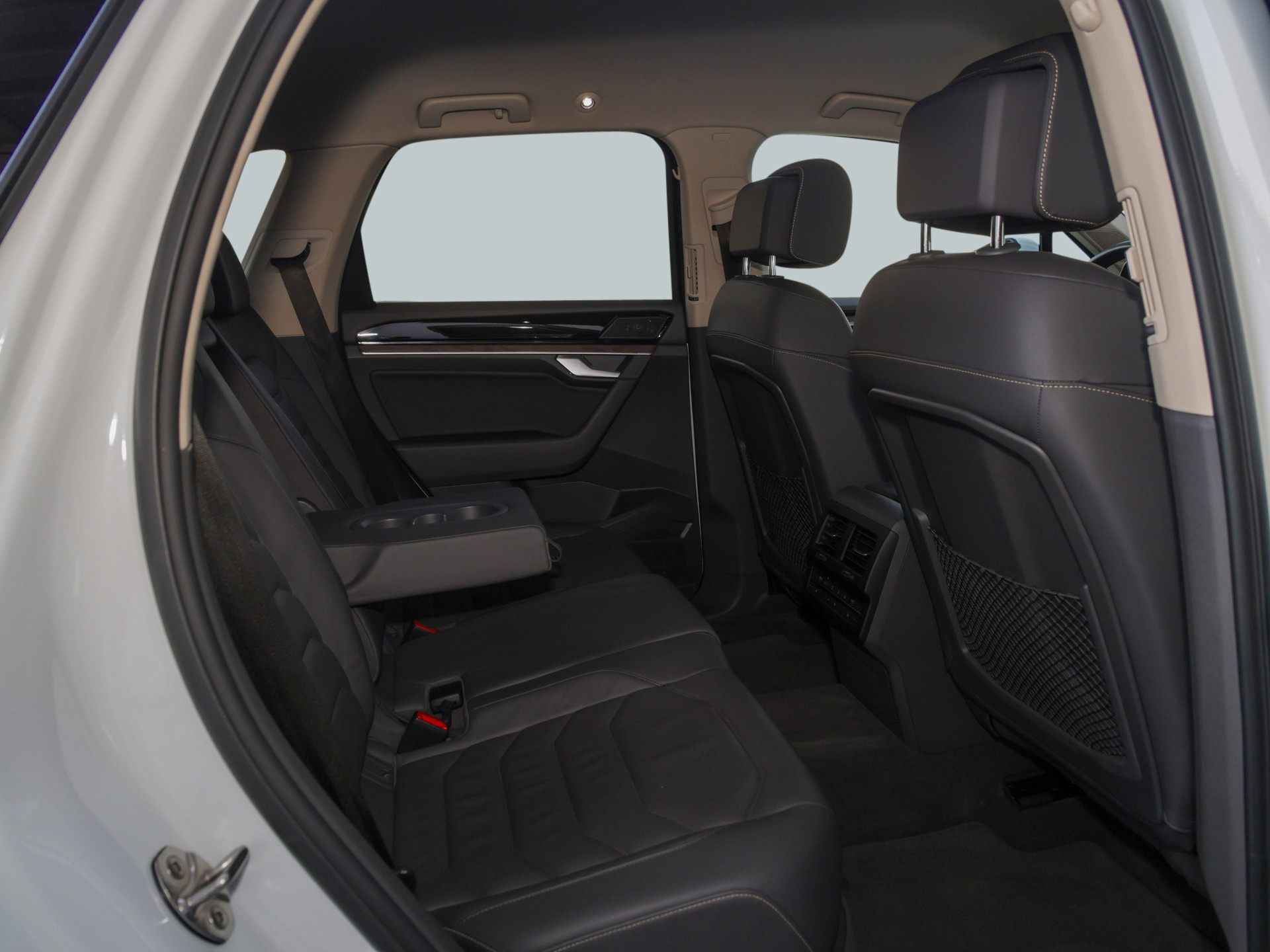 Touareg 3.0TDI Atmosphere +LEDER+ERGO+ACC+