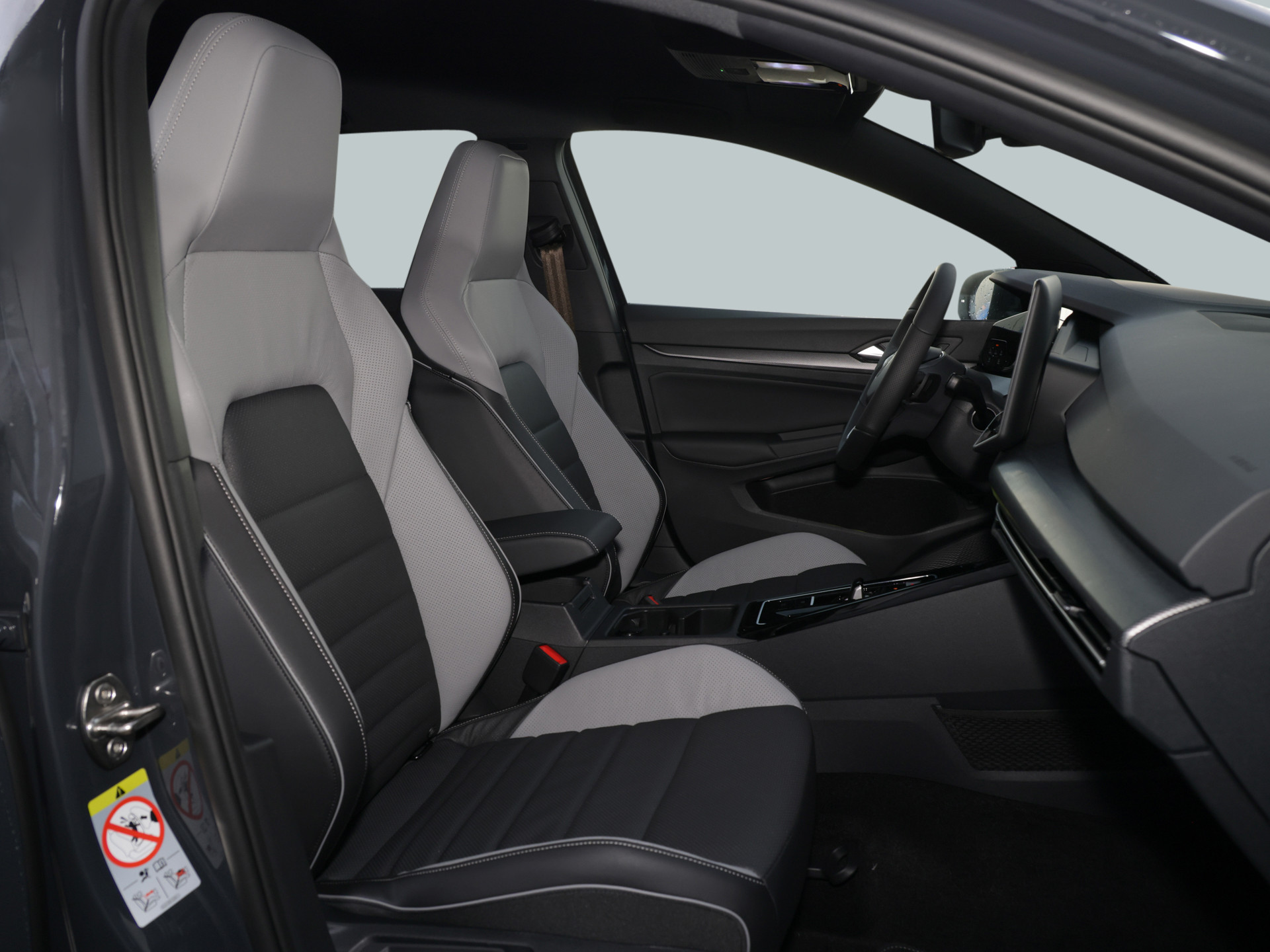 Golf GTE 1.5 eHybrid +LEDER+IQ.LIGHT+ACC+