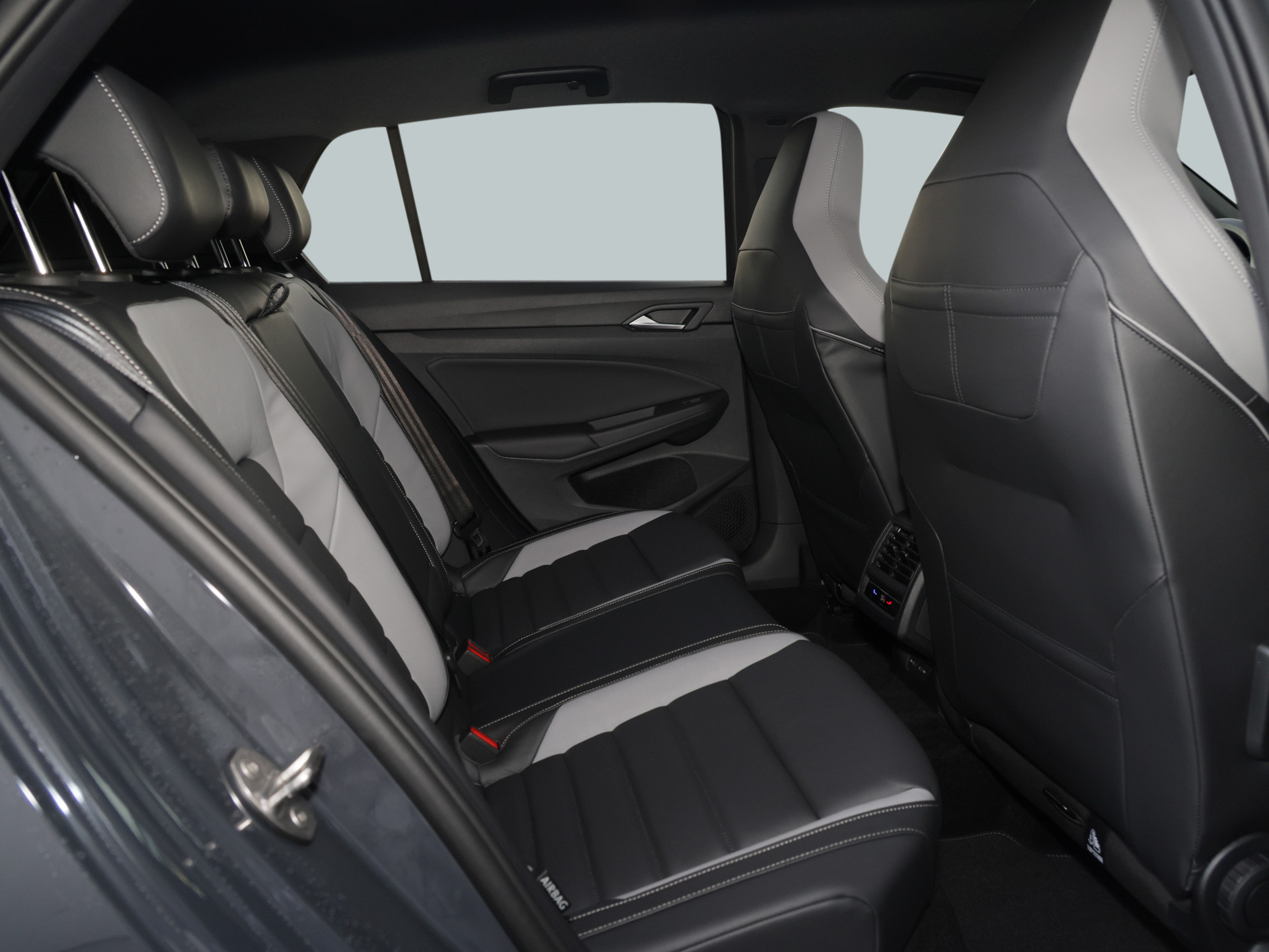 Golf GTE 1.5 eHybrid +LEDER+IQ.LIGHT+ACC+