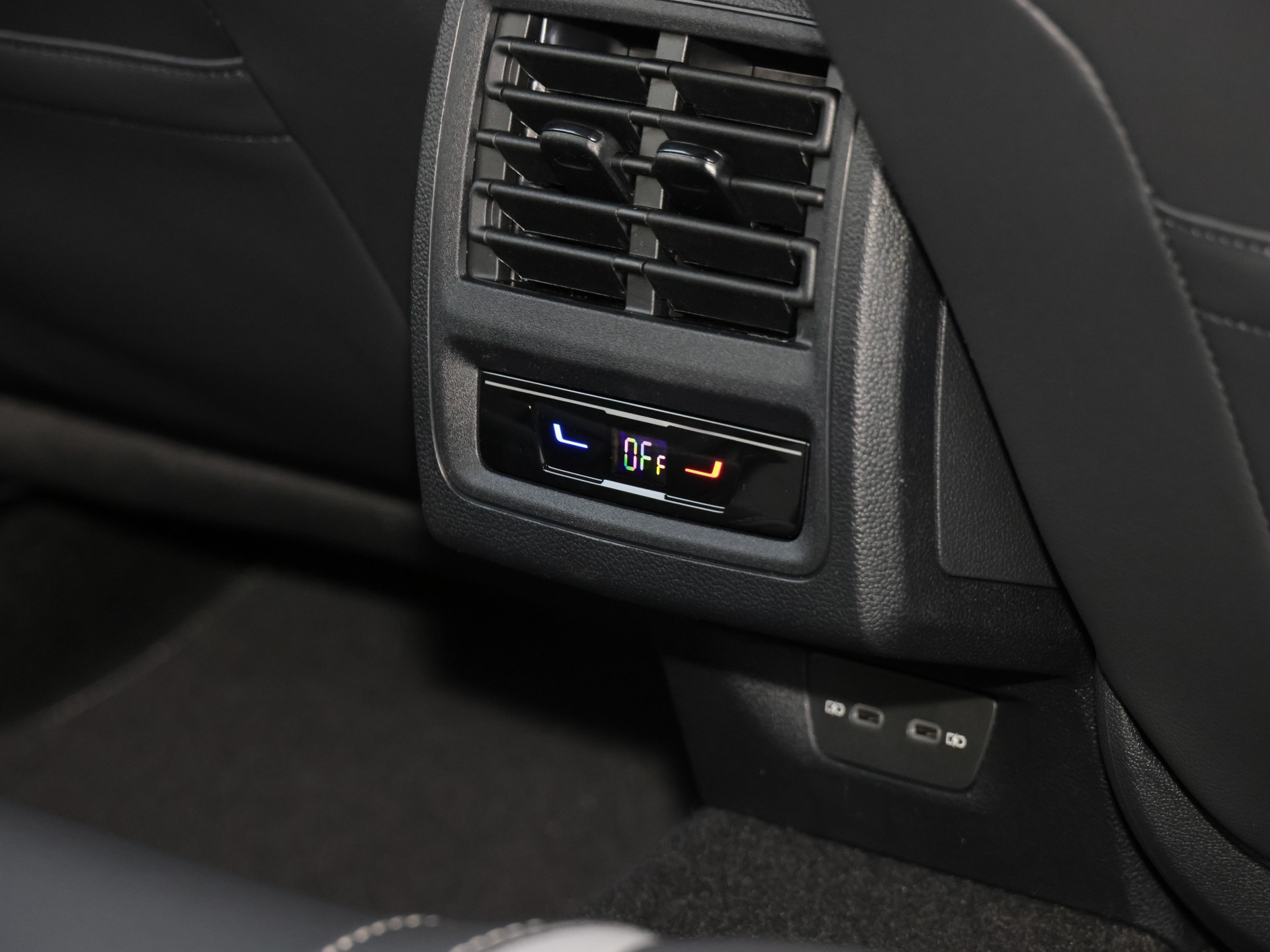 Golf GTE 1.5 eHybrid +LEDER+IQ.LIGHT+ACC+