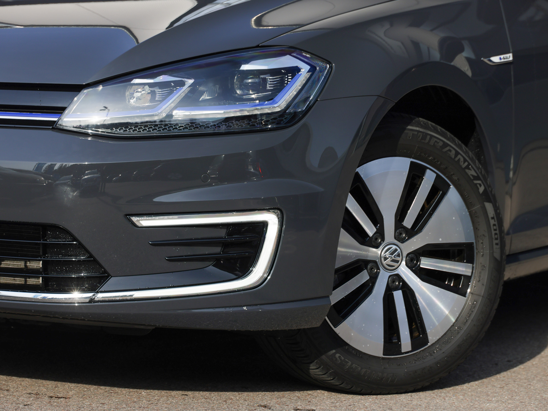 e-Golf +CCS+ACC+WÄRMEPUMPE+MAX 230KM+