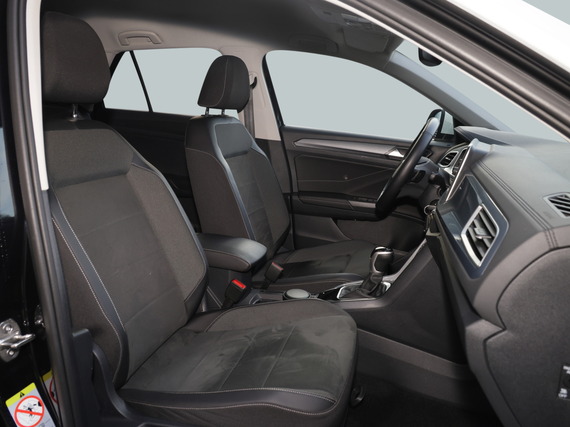 T-Roc 2.0TDI DSG Style +AHK+REAR-CAM+