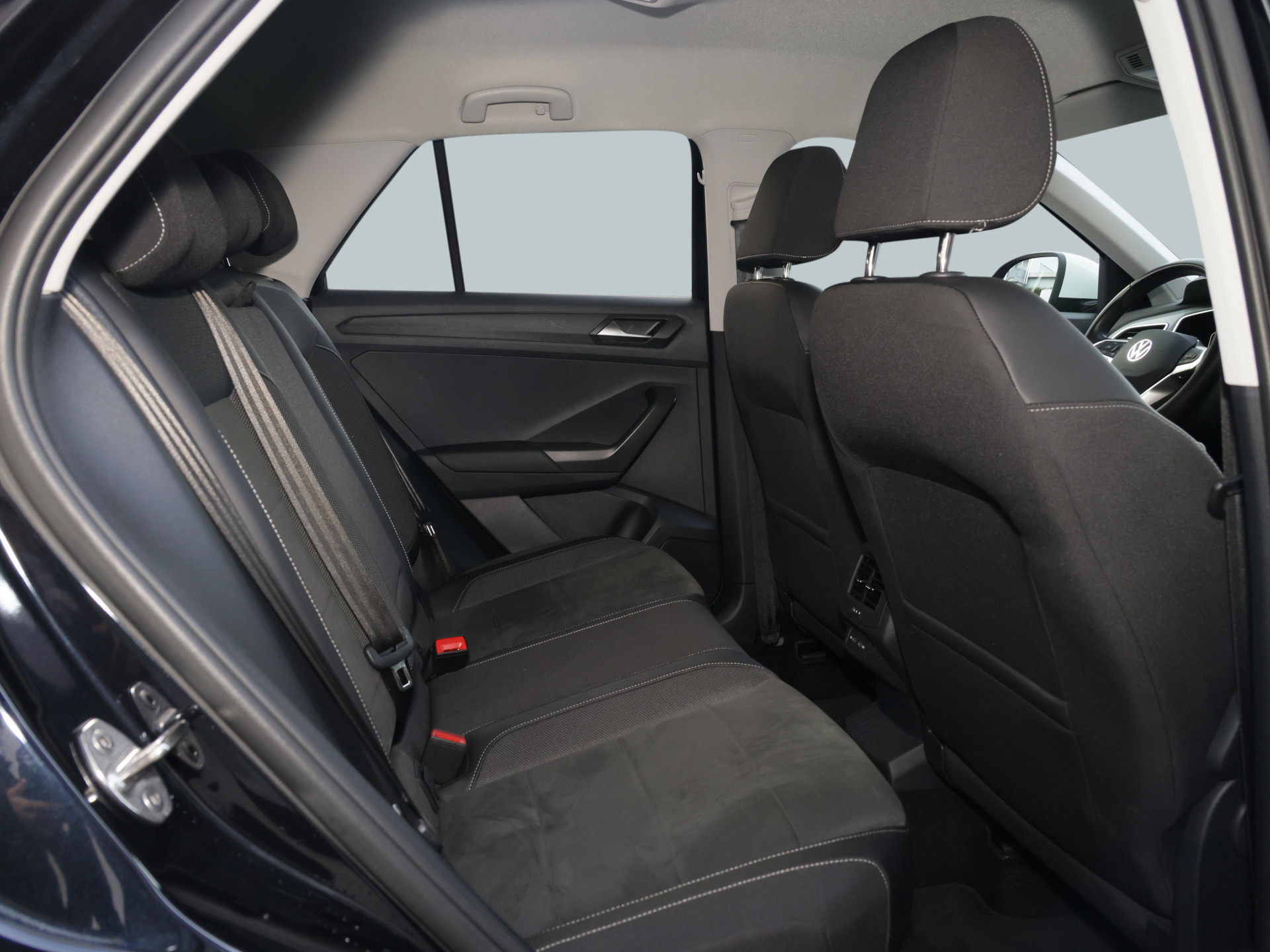 T-Roc 2.0TDI DSG Style +AHK+REAR-CAM+