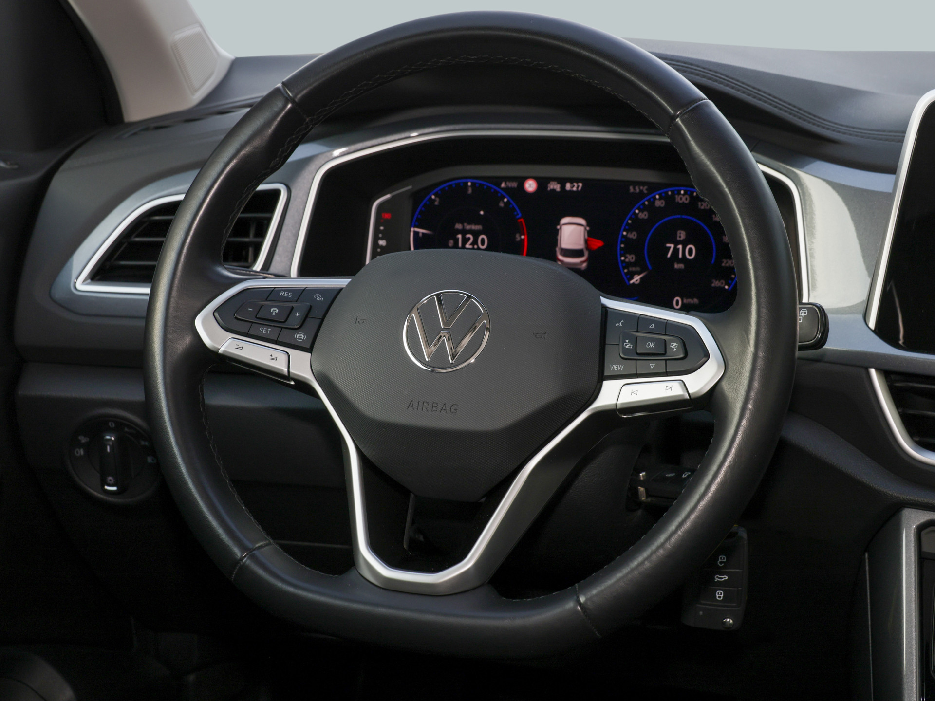 T-Roc 2.0TDI DSG Style +AHK+REAR-CAM+