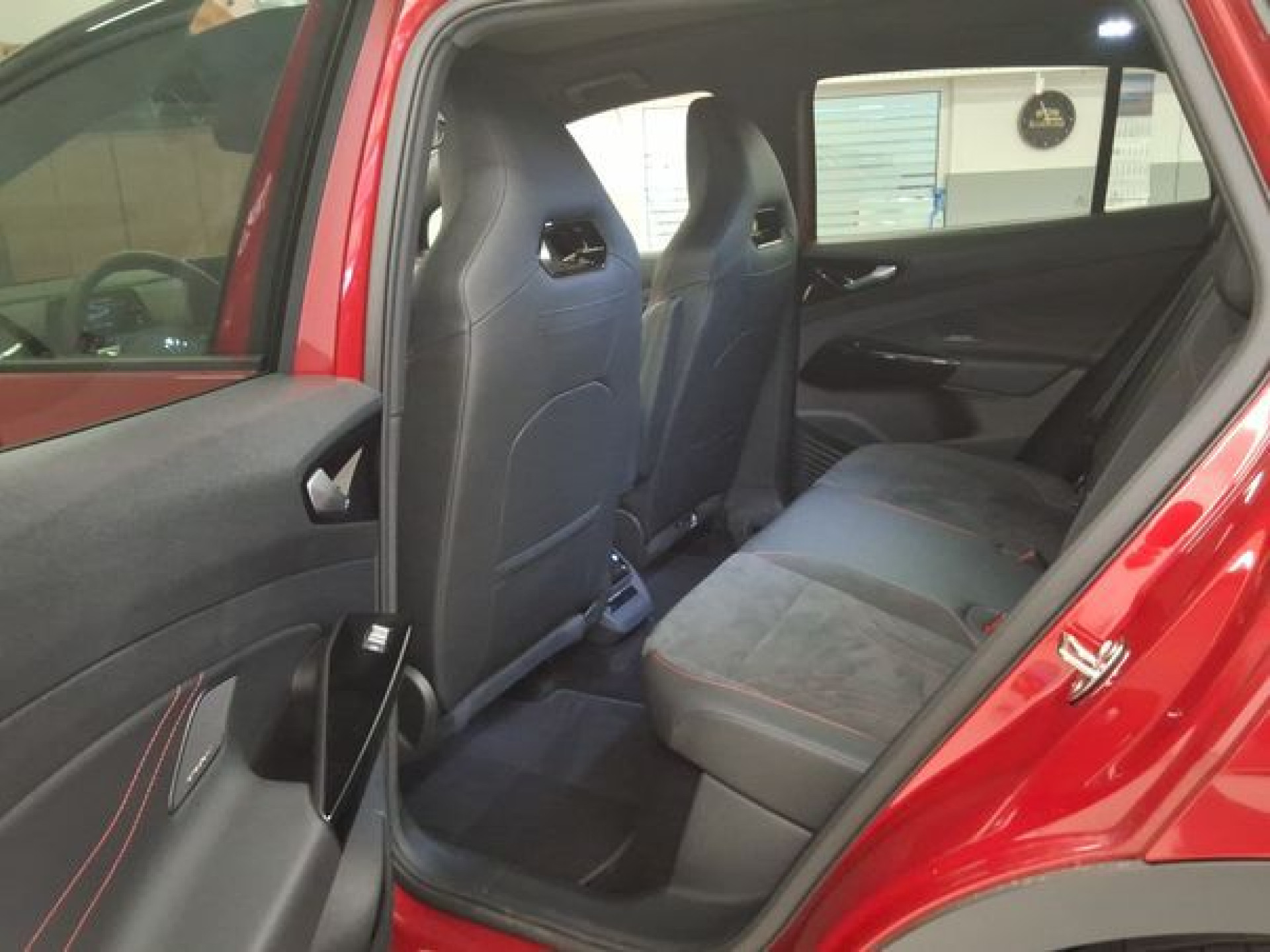 ID.4 GTX +SPORTSITZE+AHK+ZINS AB 1,49+MAX 509KM+