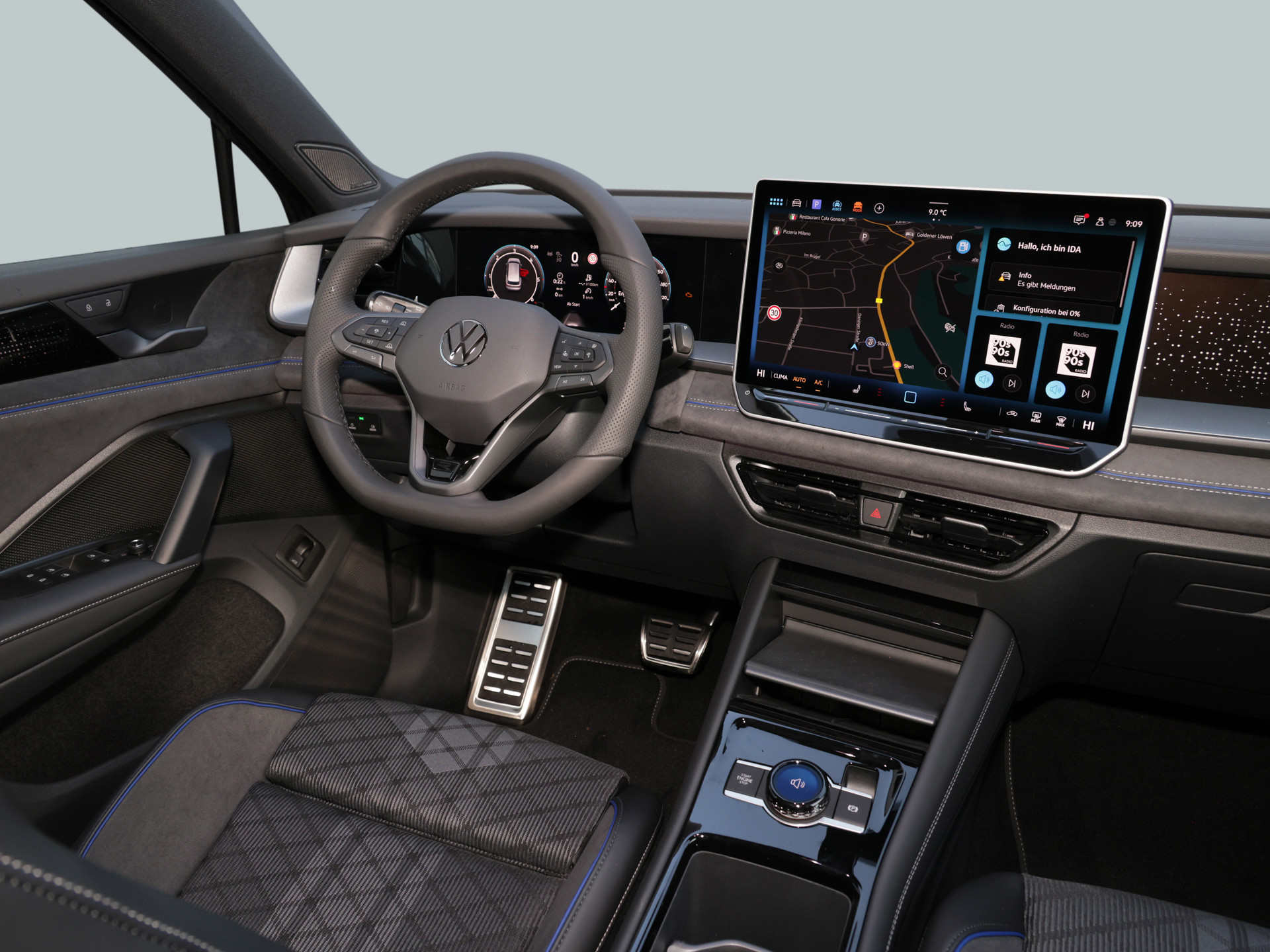 Tayron 2.0TDI R-Line +AHK+7-SITZER+