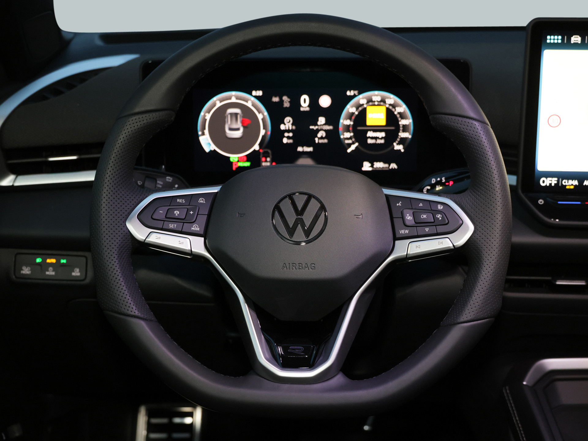 T-Roc 1.5eTSI R-Line +4SEASON+