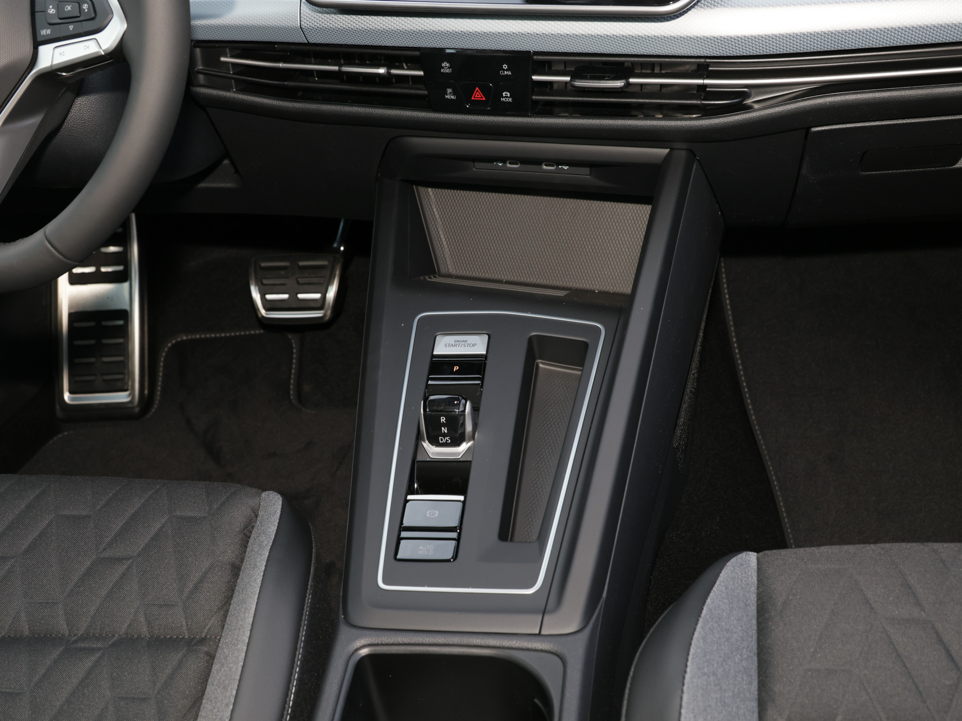 Golf ENERGY 1.5 eHybrid +AHK+NAVI+ACC+