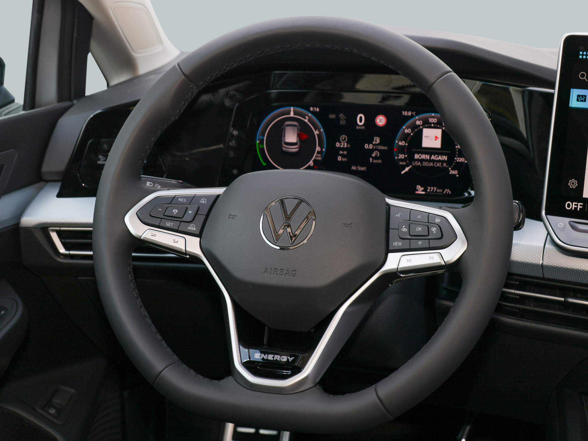Golf ENERGY 1.5 eHybrid +AHK+NAVI+ACC+