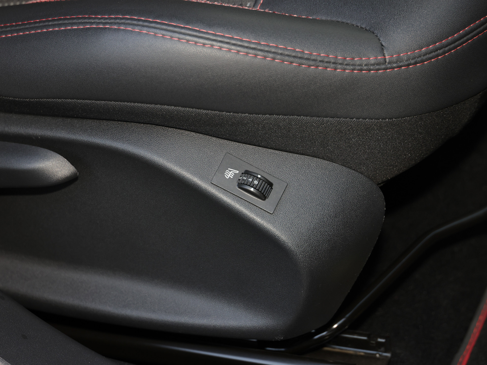 2008 1.2 PureTech Allure GT LINE +NAVI+CAM